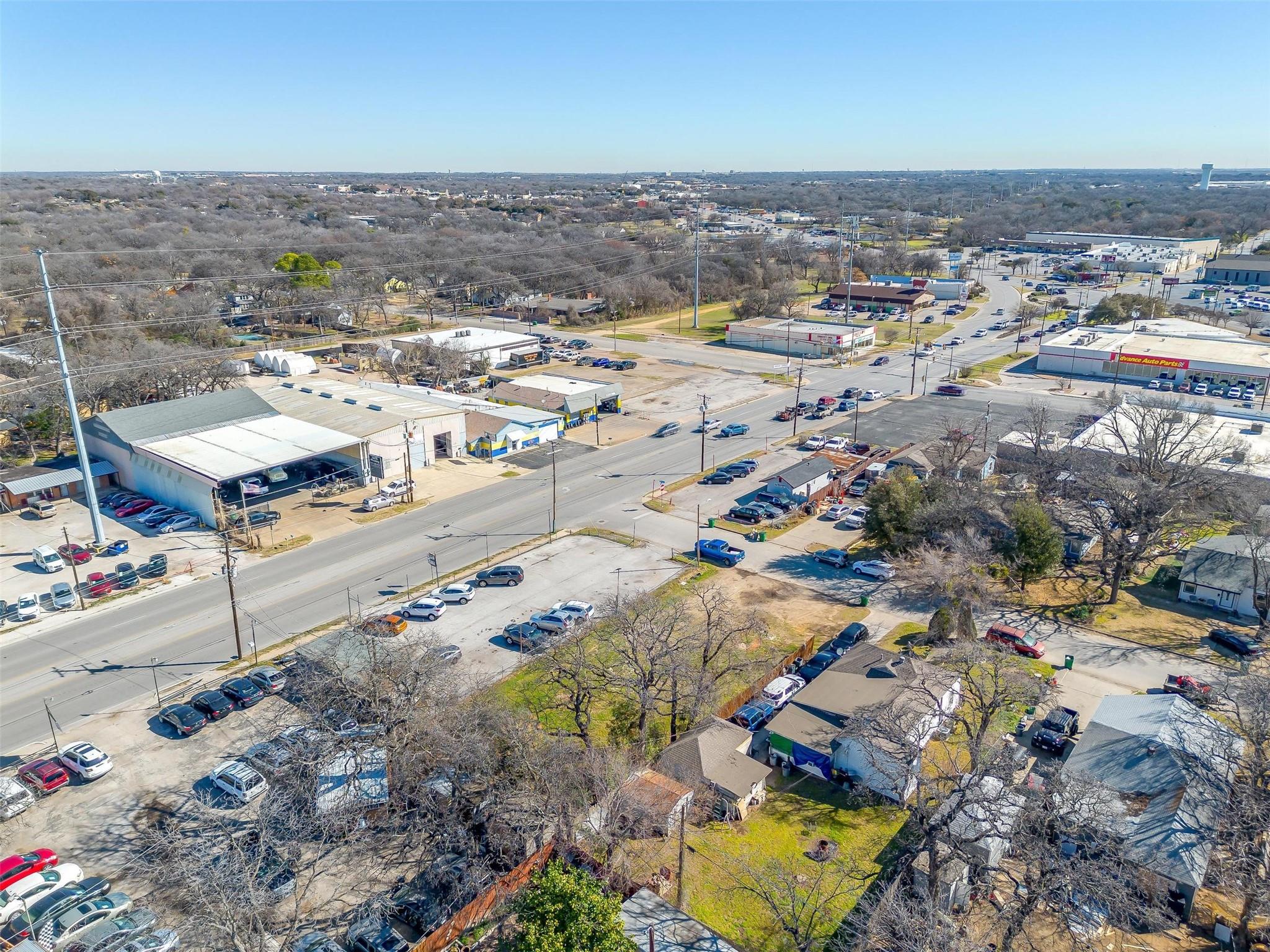 main property photo 4