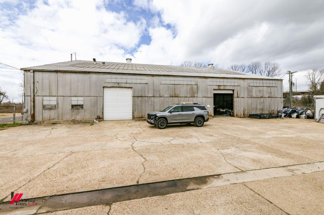 main property photo 3