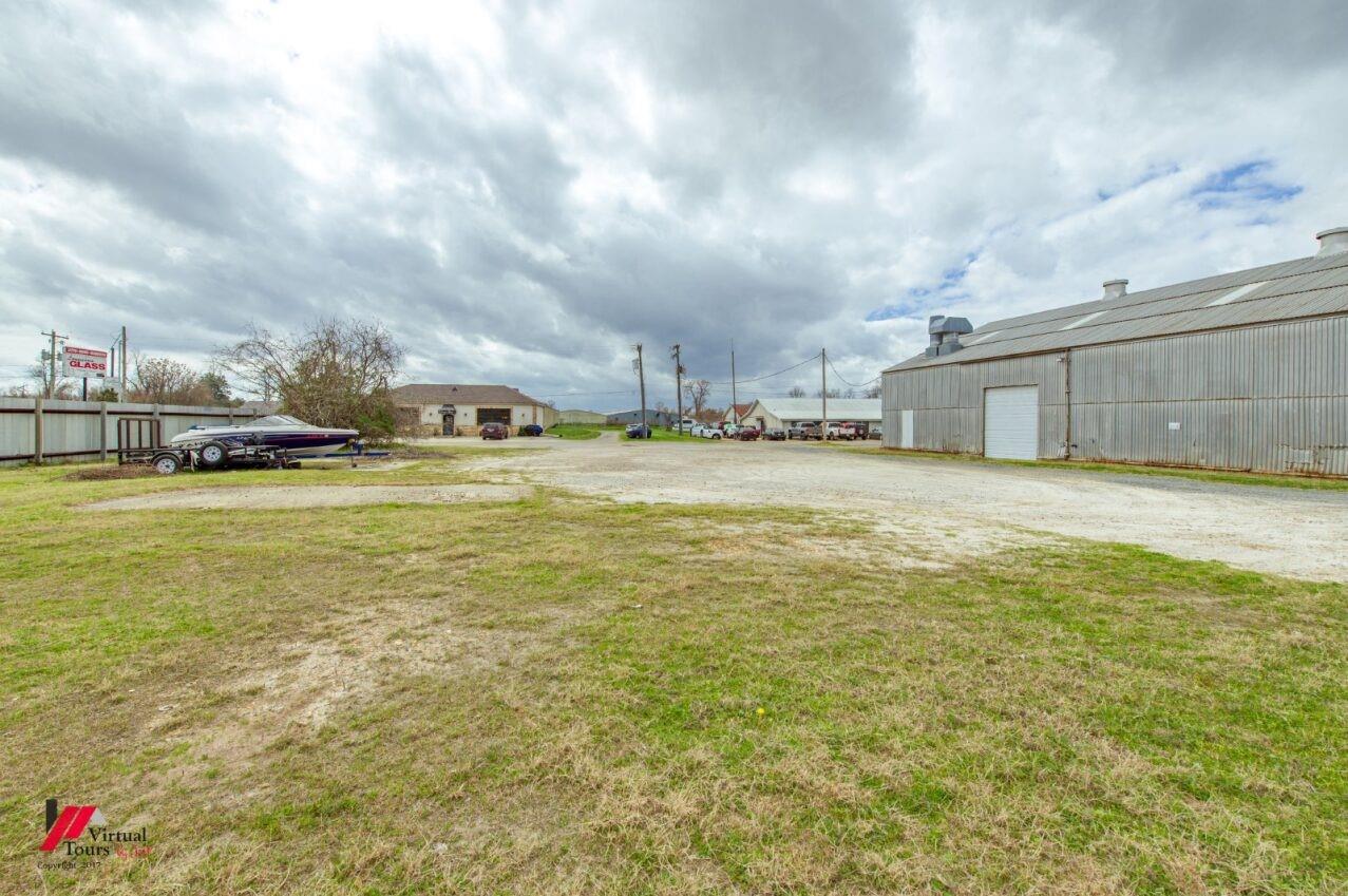 main property photo 4