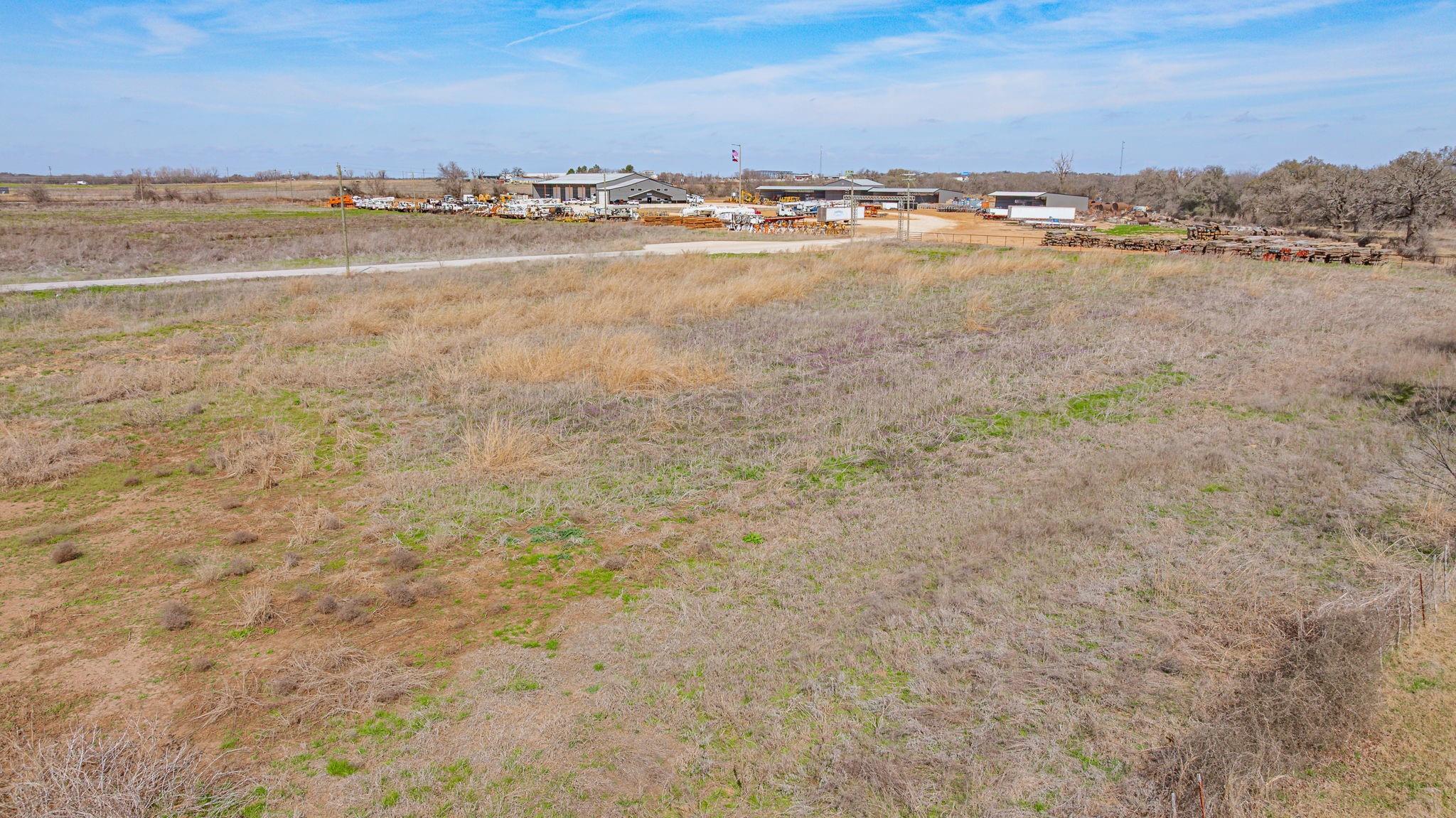 main property photo 17