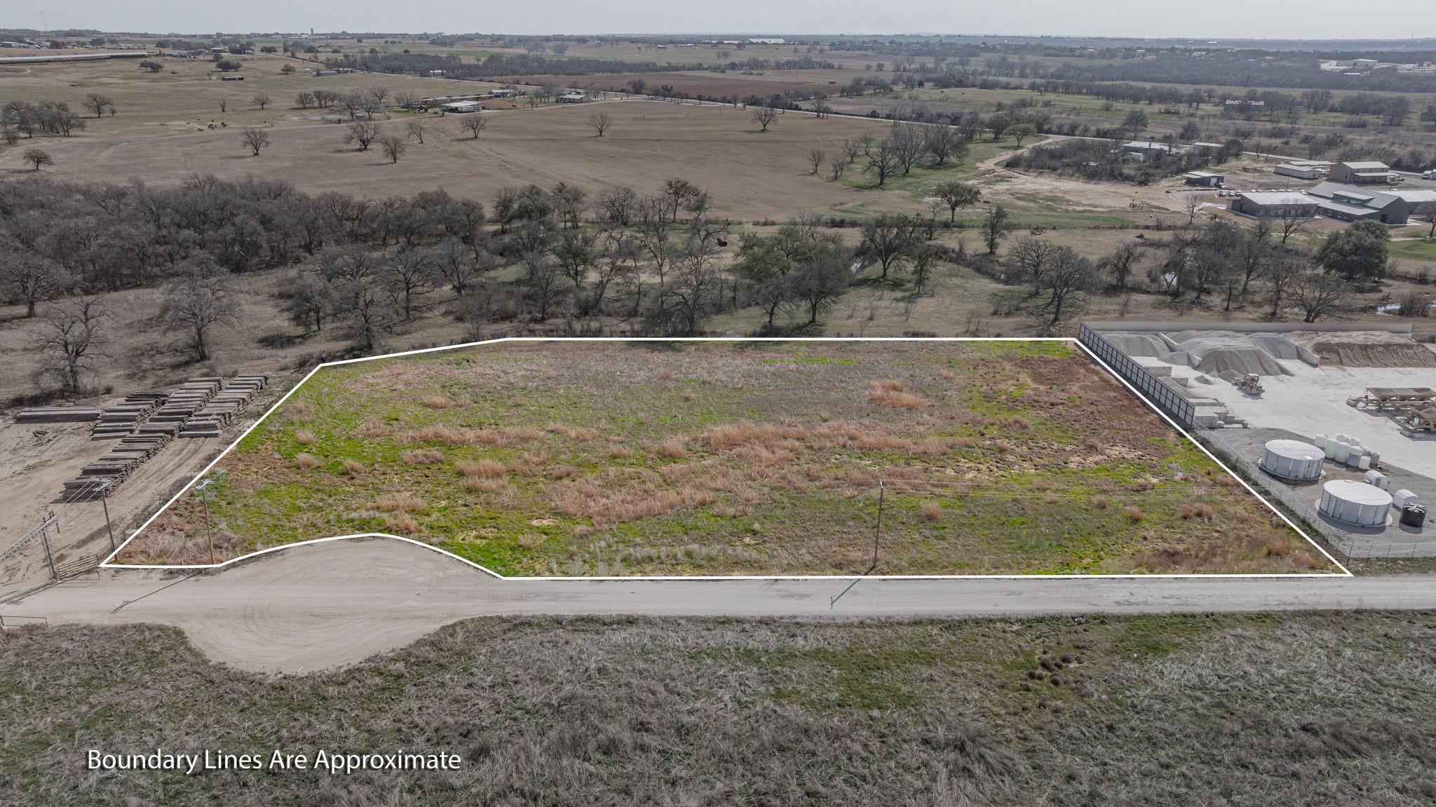 main property photo 6