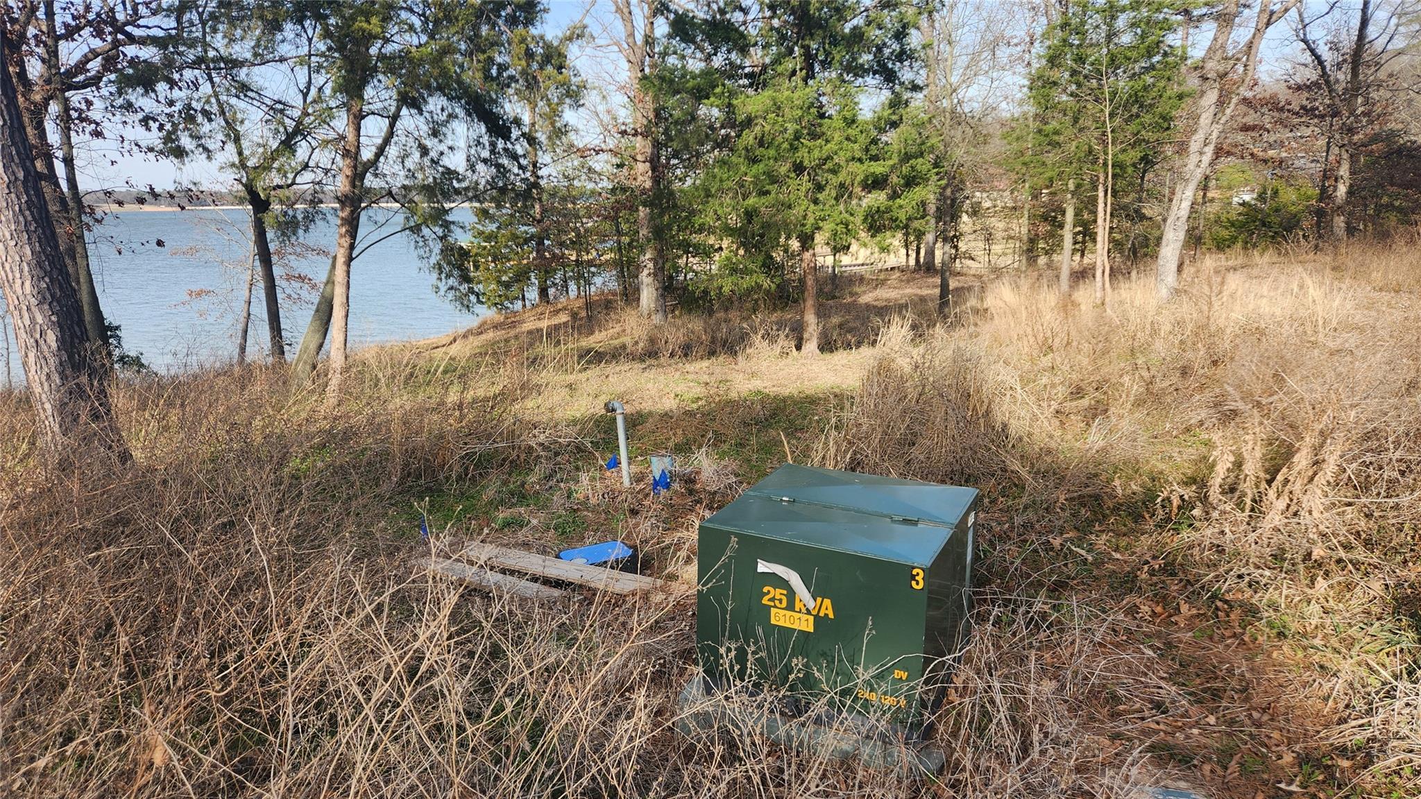 main property photo 12