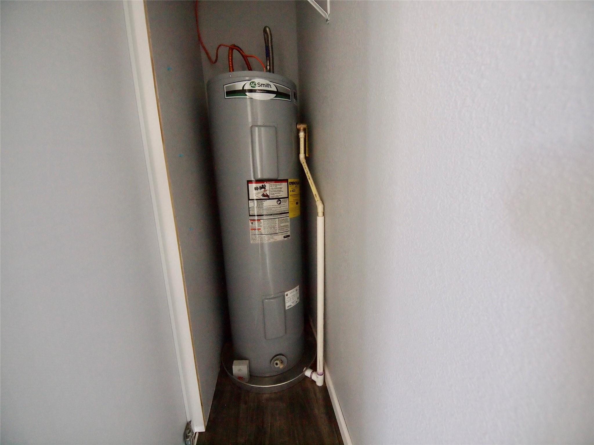 main property photo 16