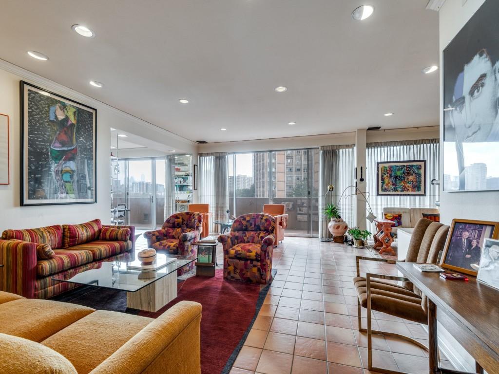 property viewer photo 3
