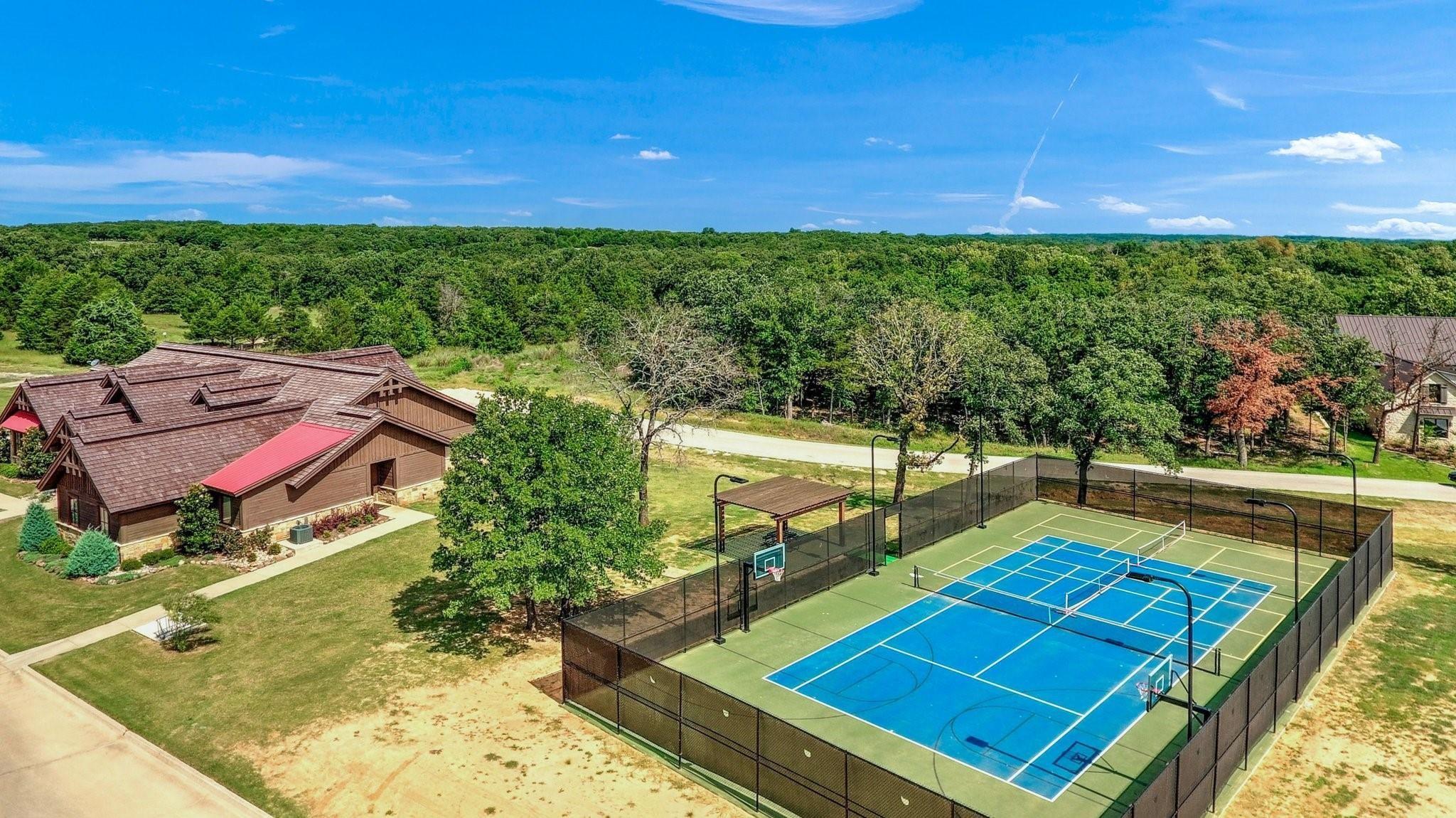 main property photo 6