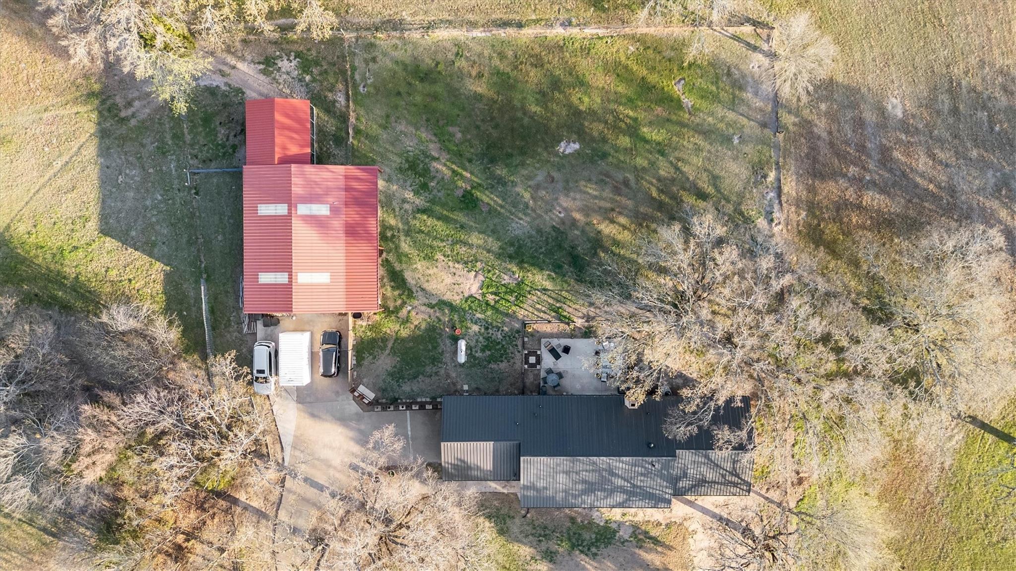 main property photo 38
