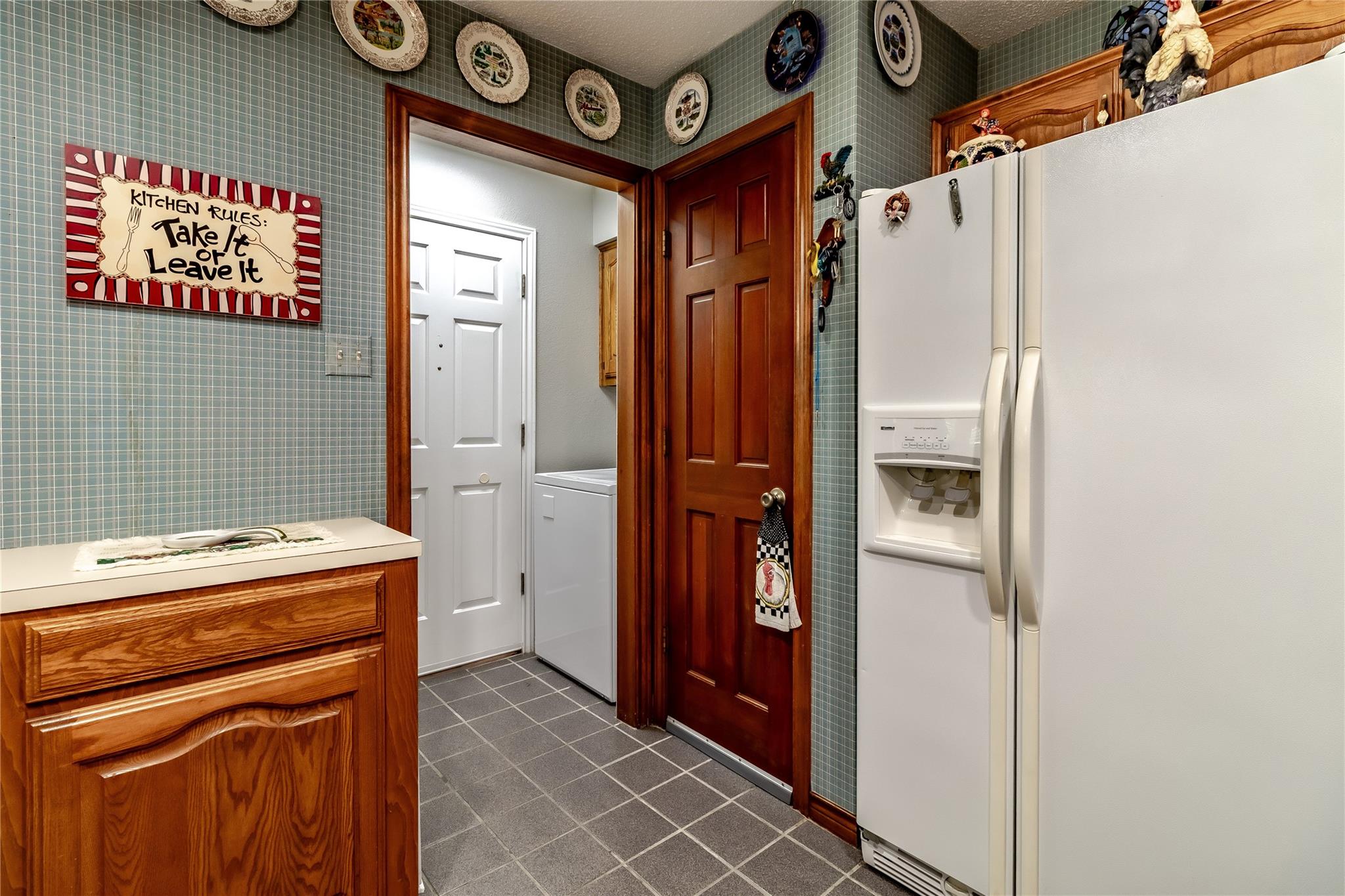 main property photo 15