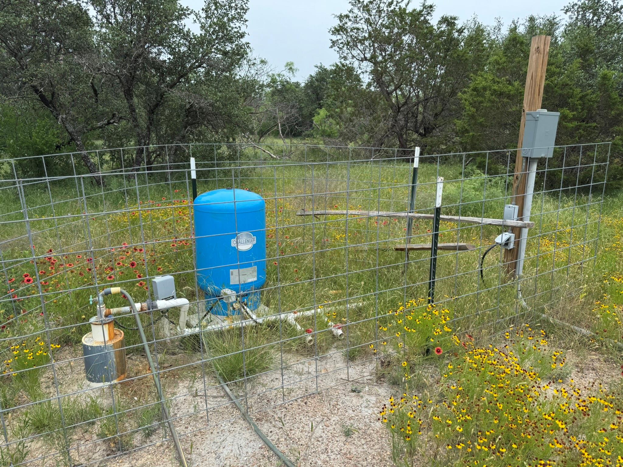 main property photo 14