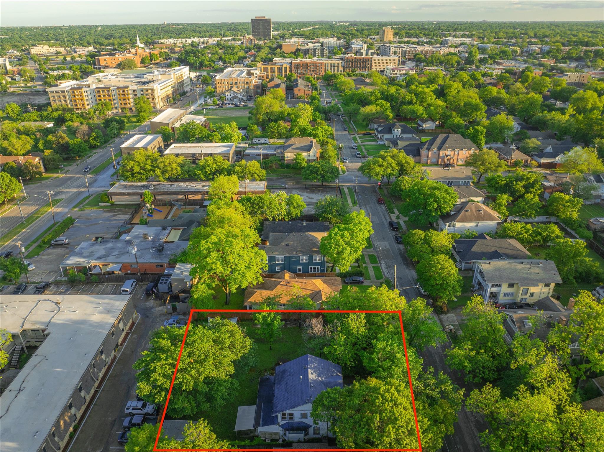 main property photo 12