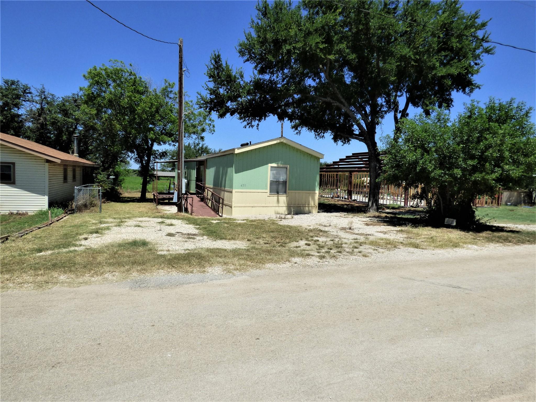 main property photo 8