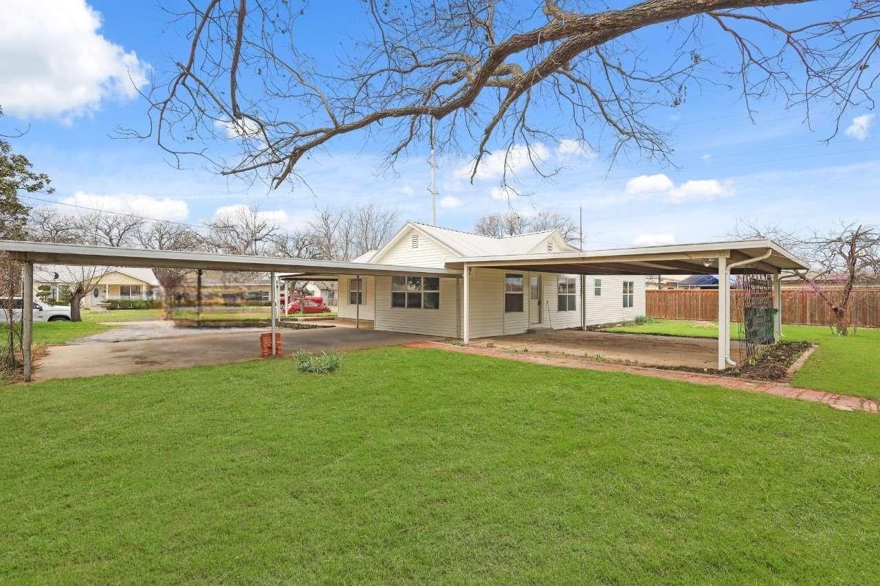 main property photo 4