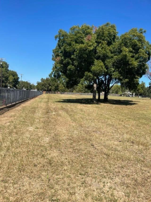 main property photo 16
