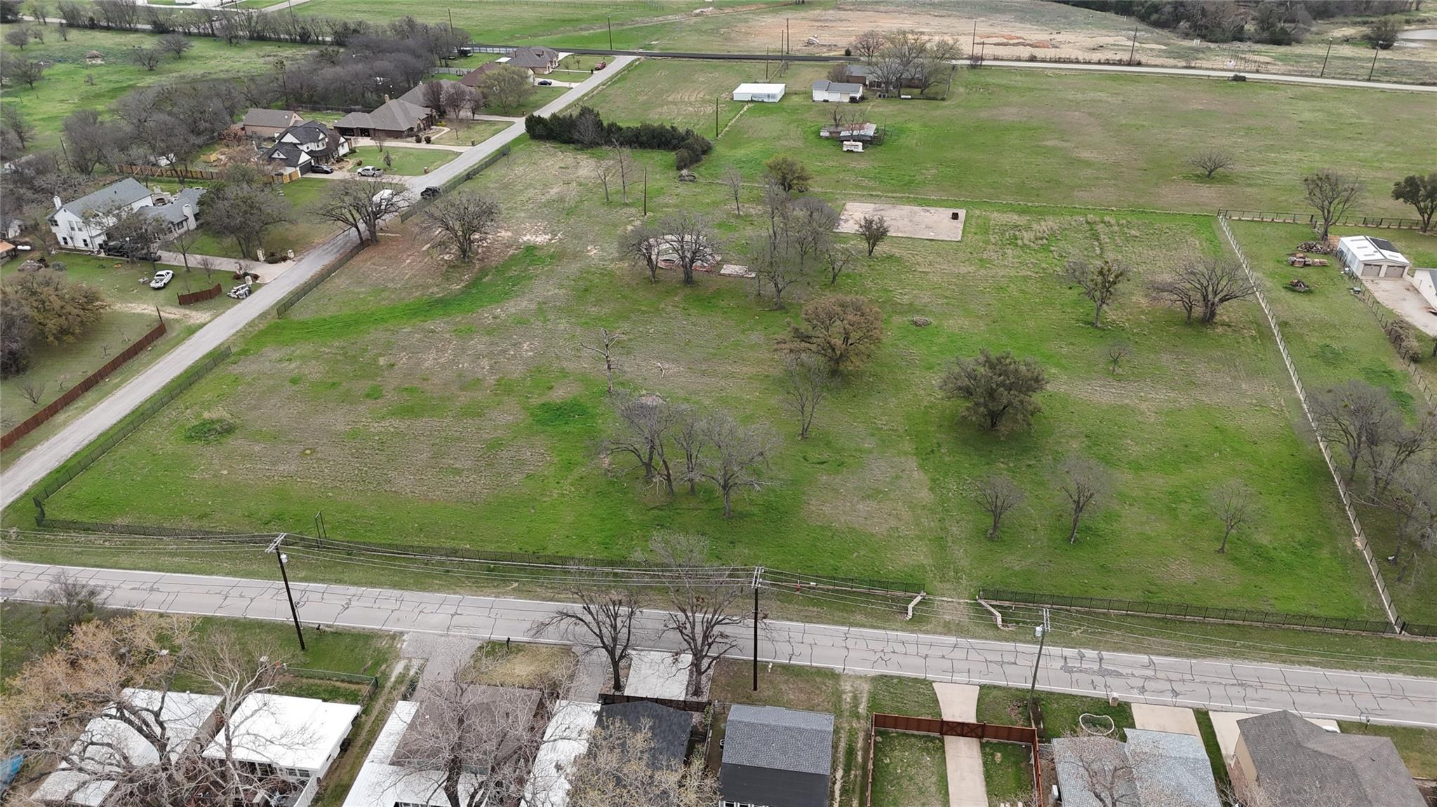 main property photo 24