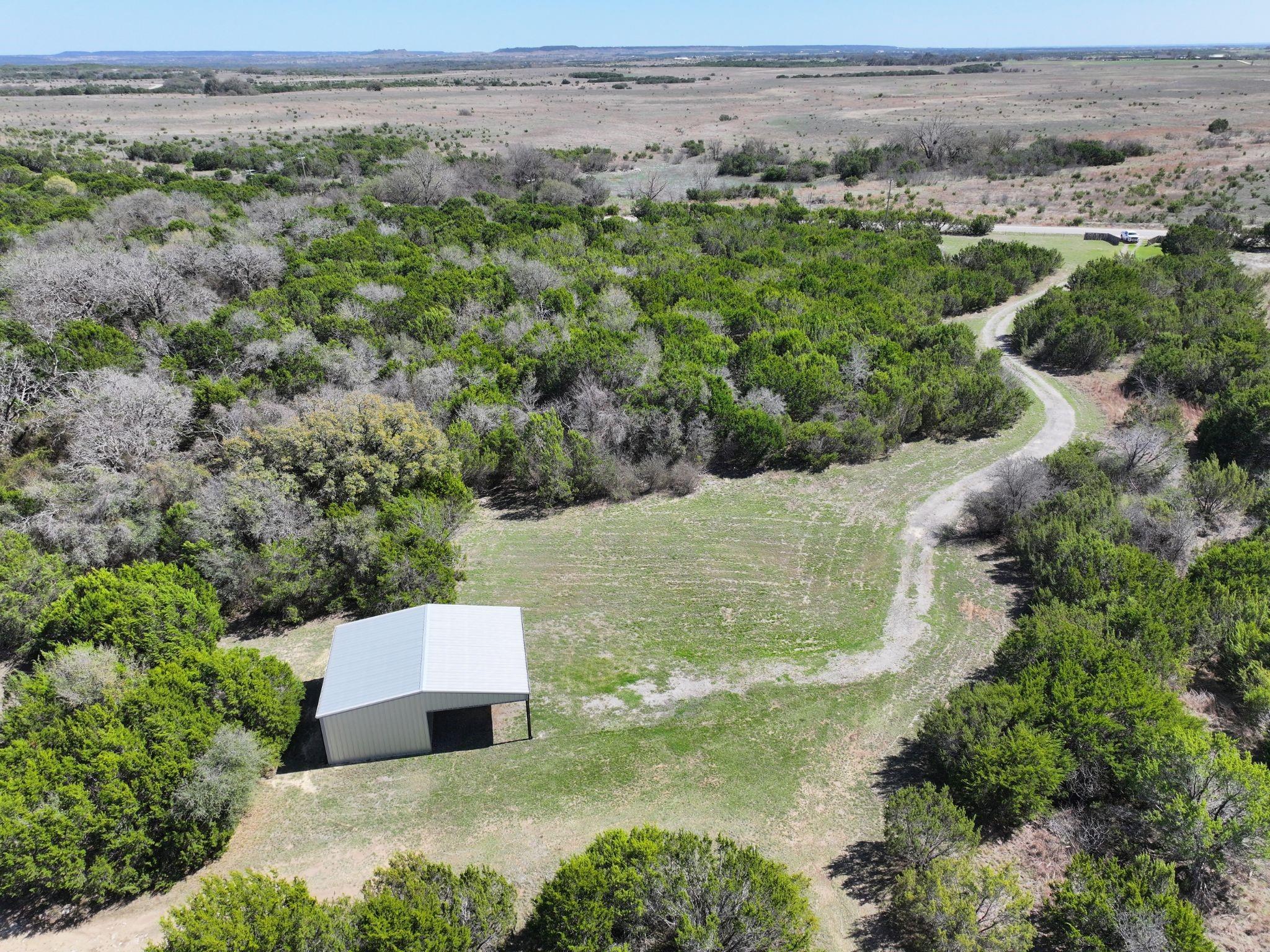 main property photo 9