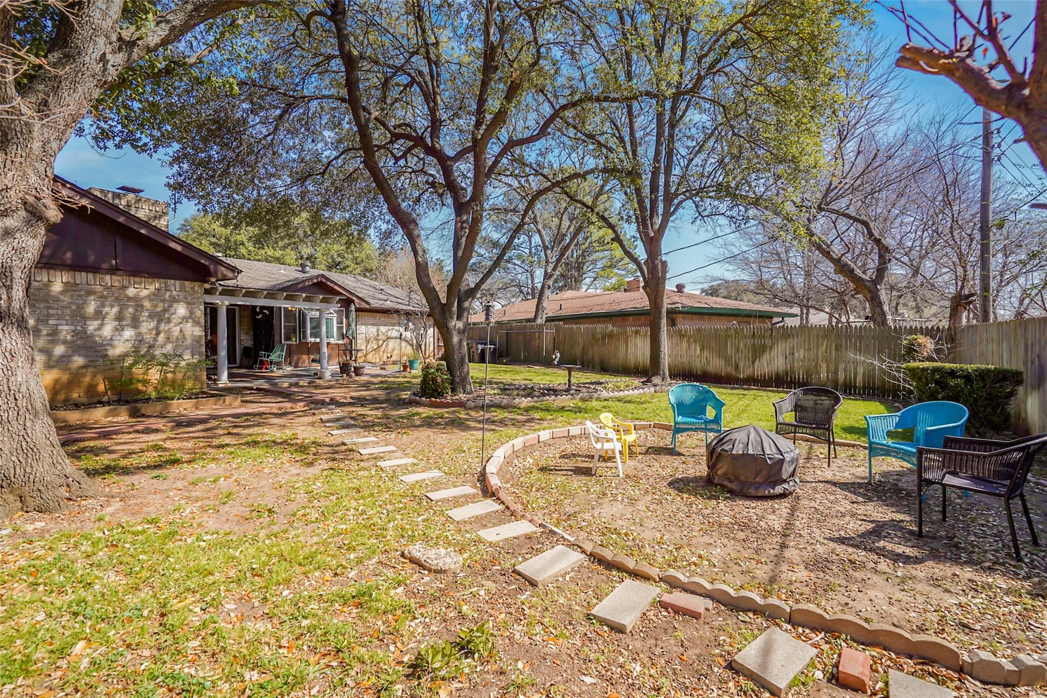main property photo 26