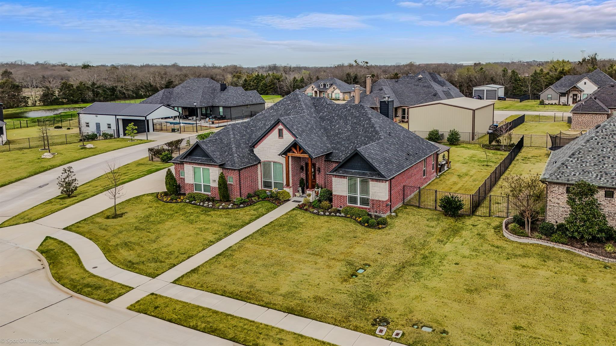 main property photo 1