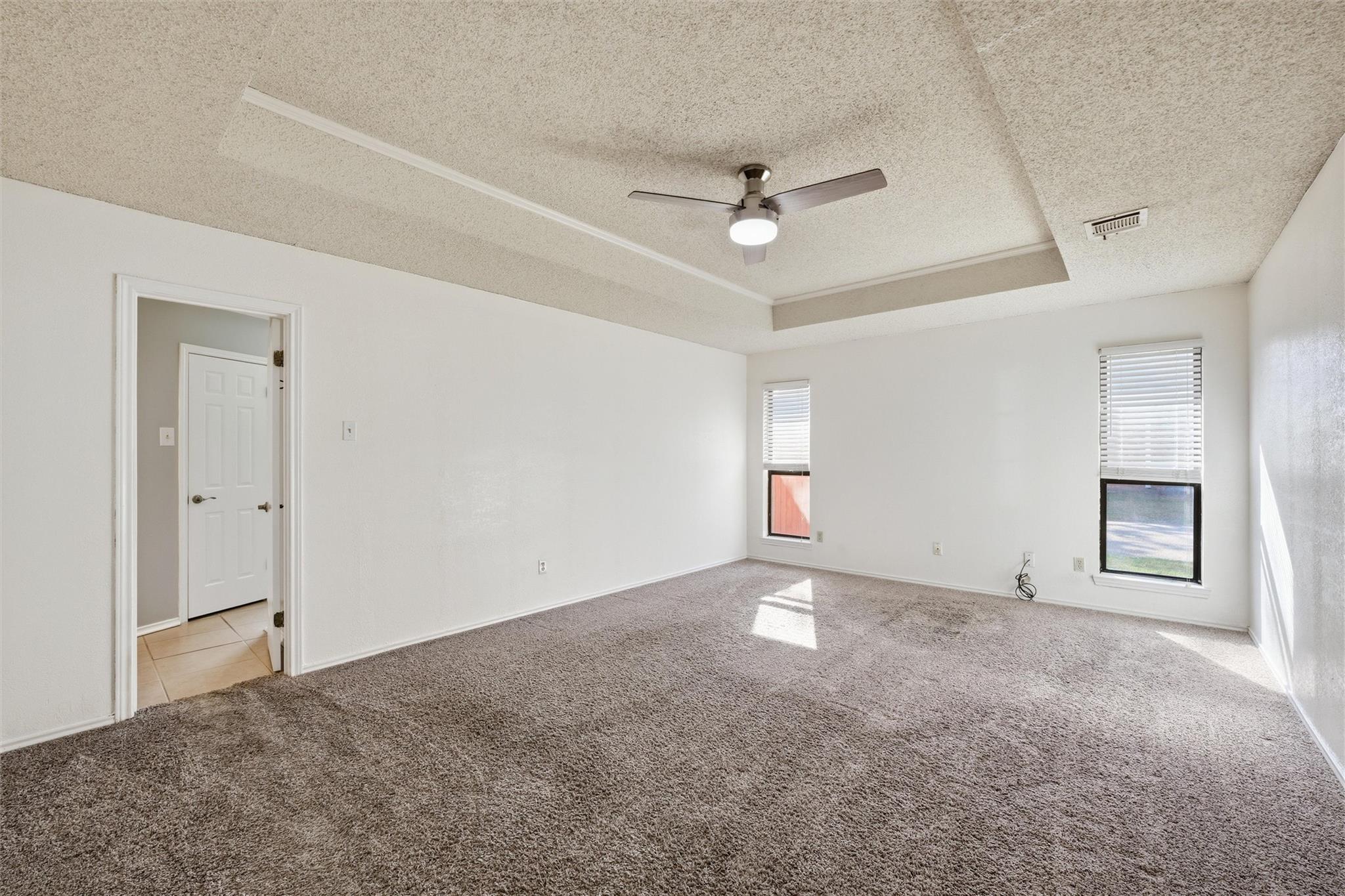 property viewer photo 8