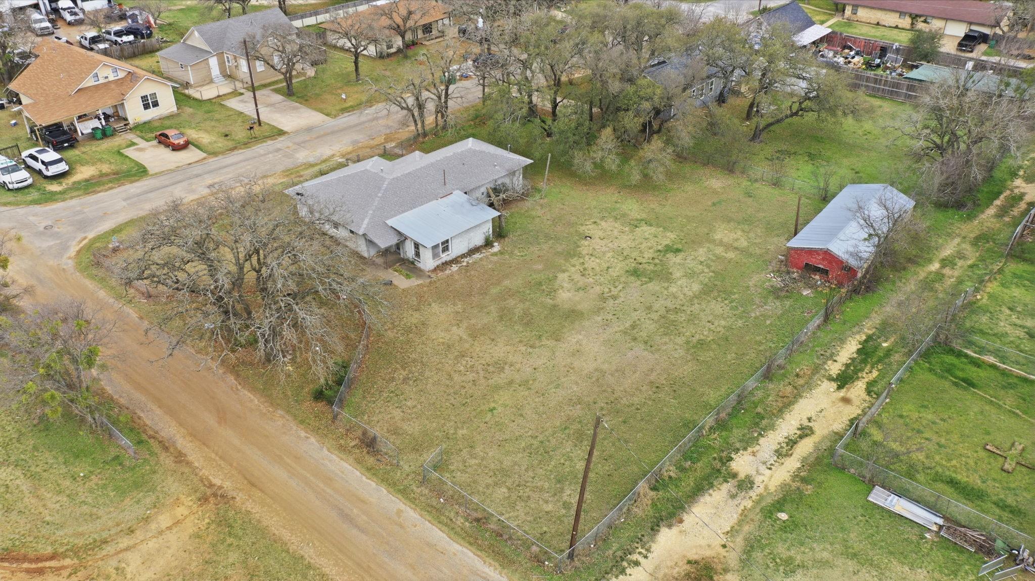 main property photo 10