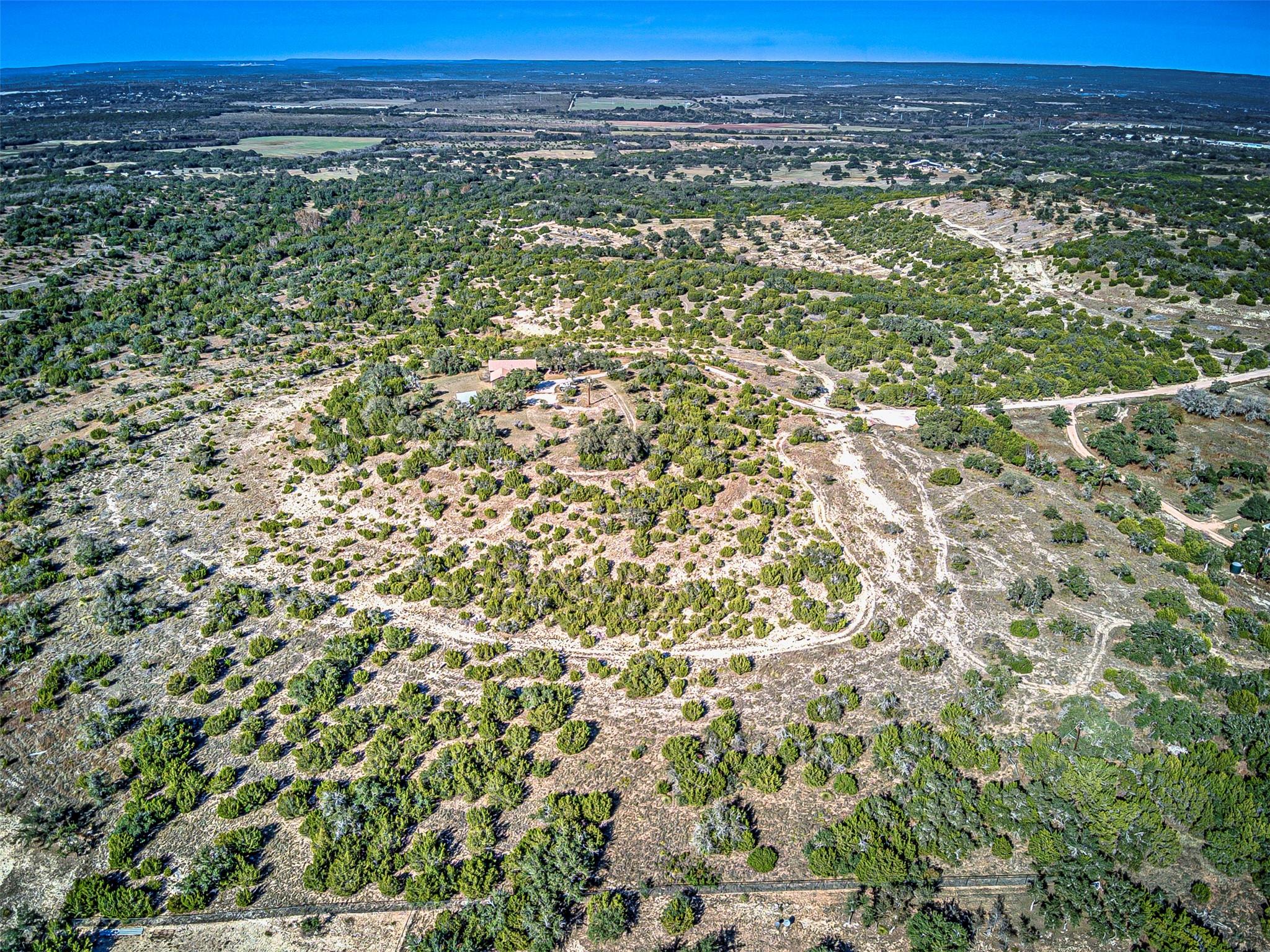 main property photo 8