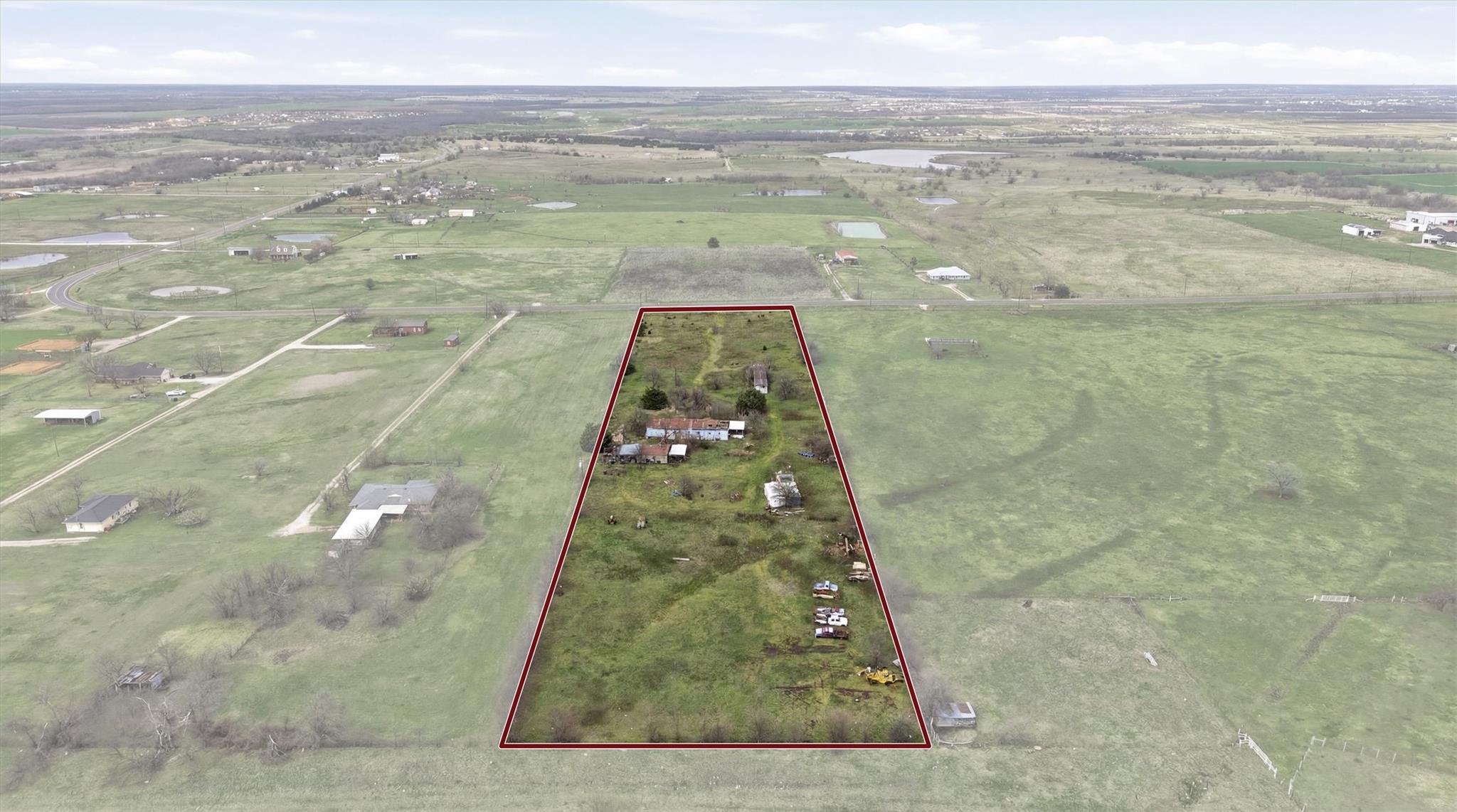main property photo 11