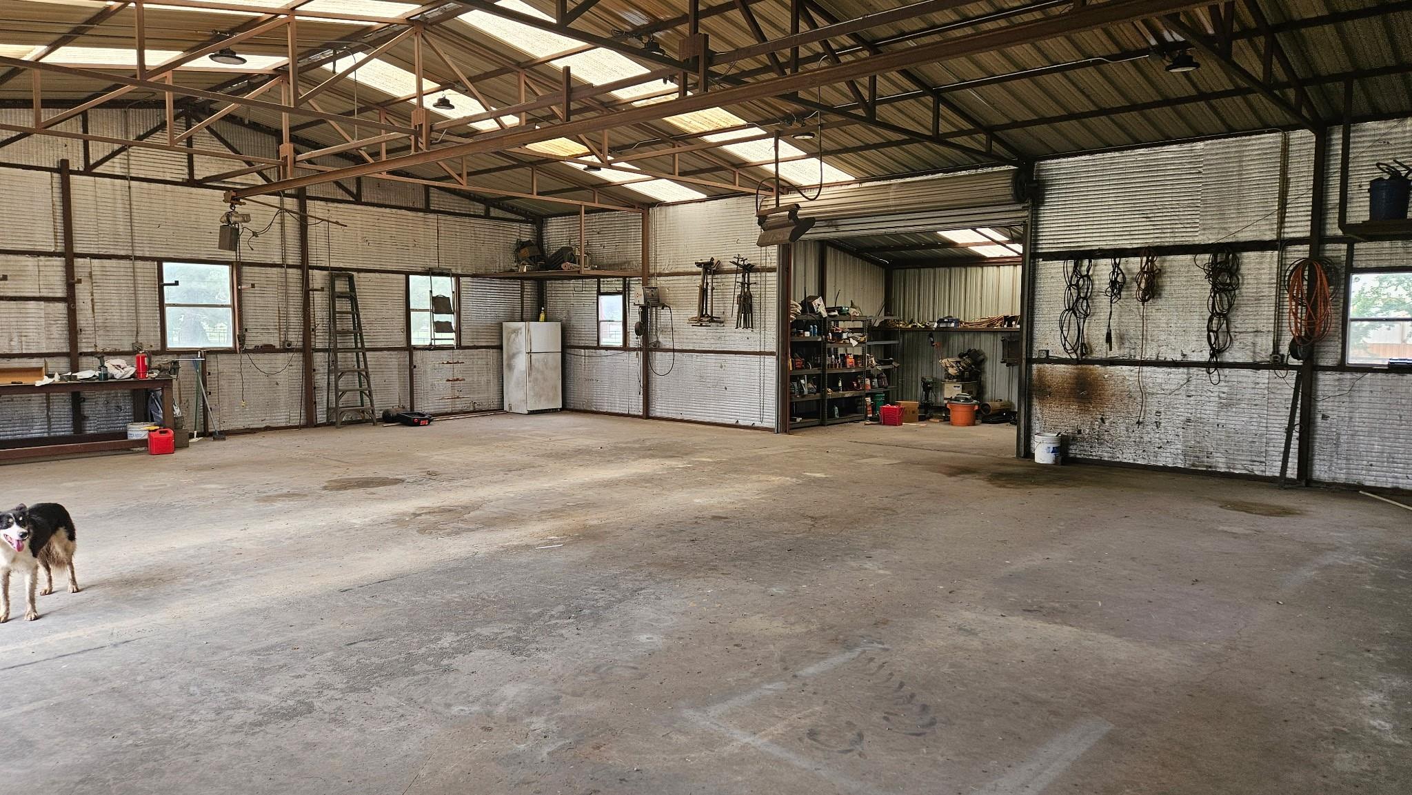 main property photo 31