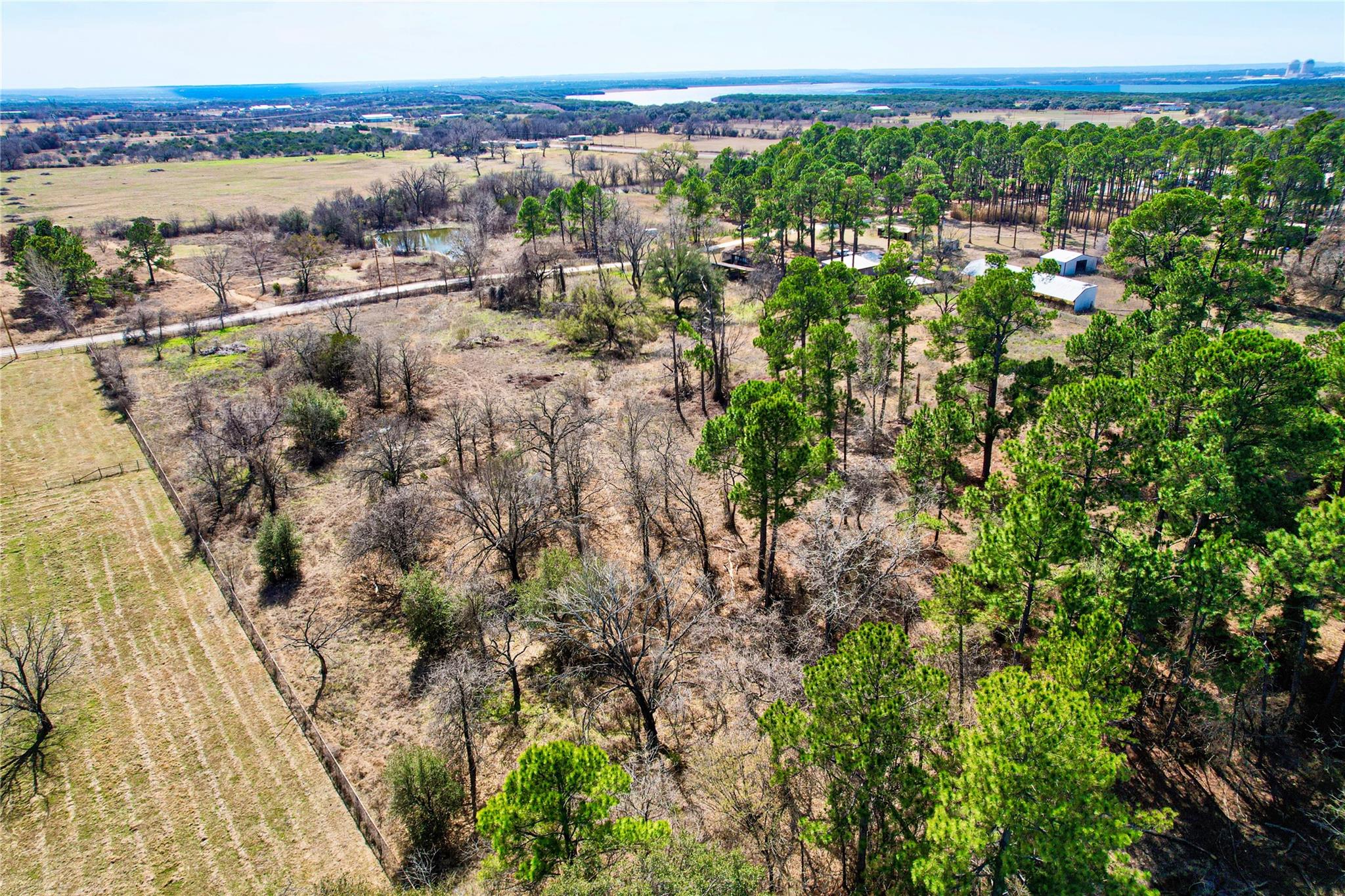 main property photo 9
