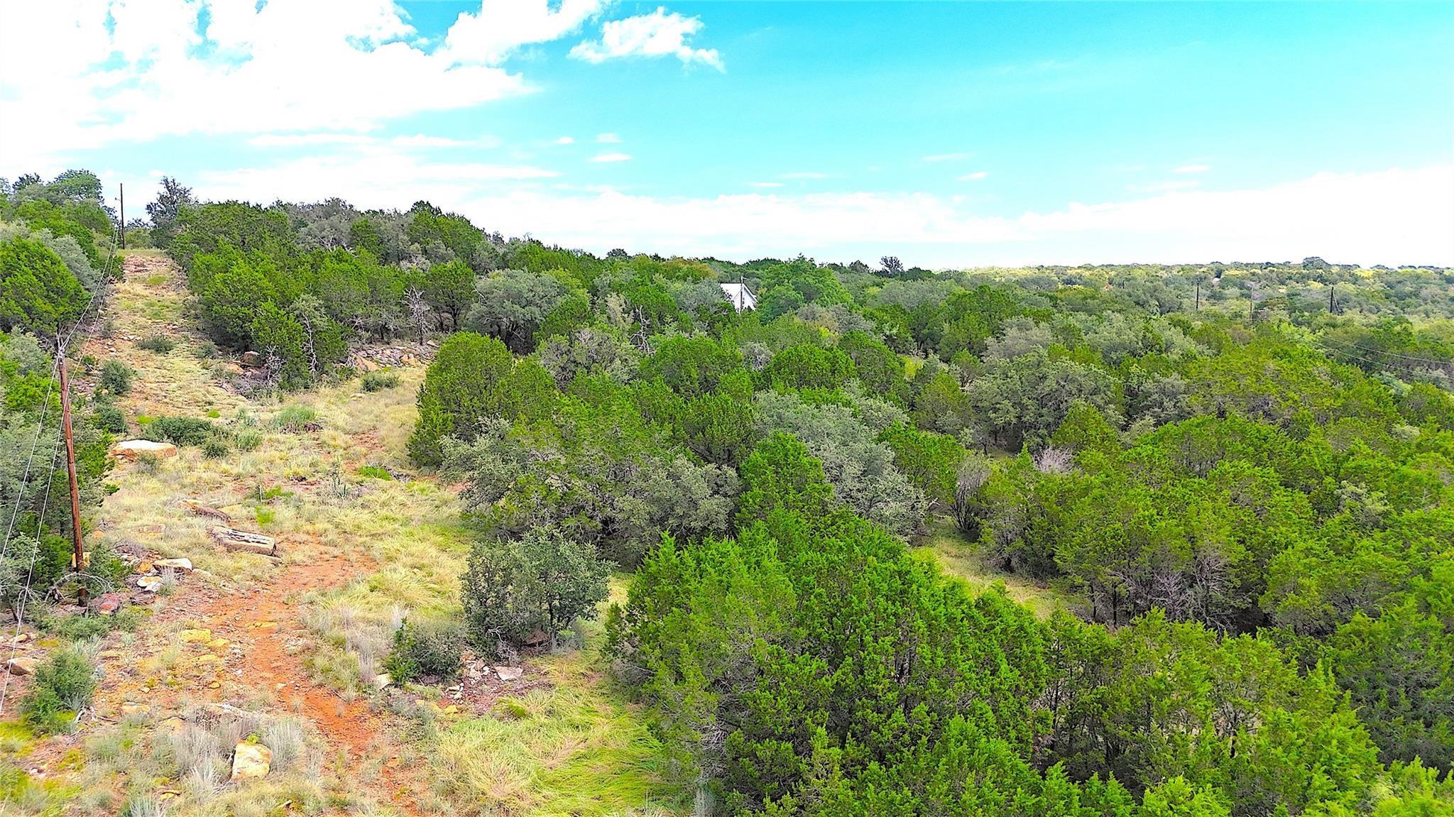 main property photo 10