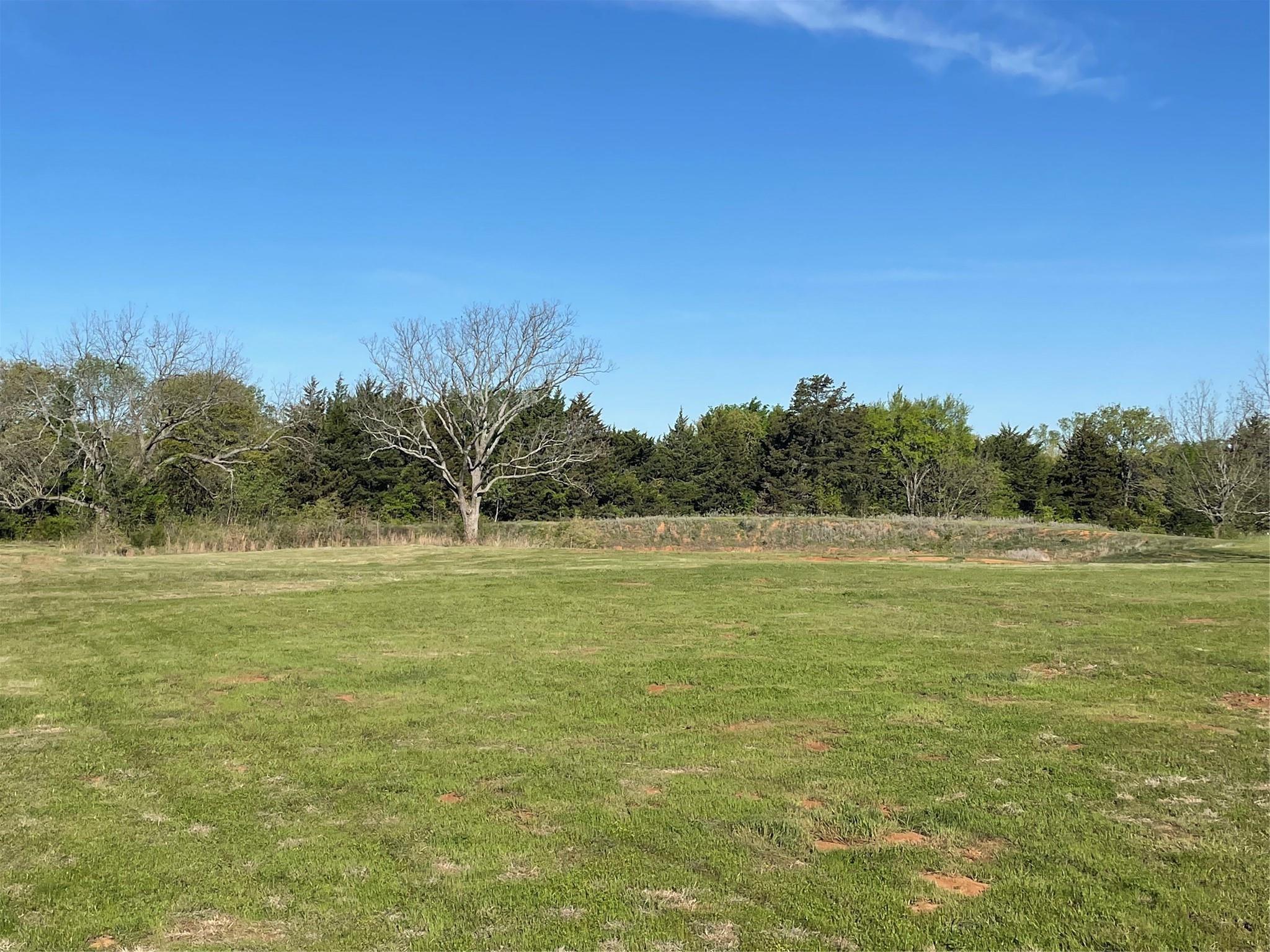 main property photo 19