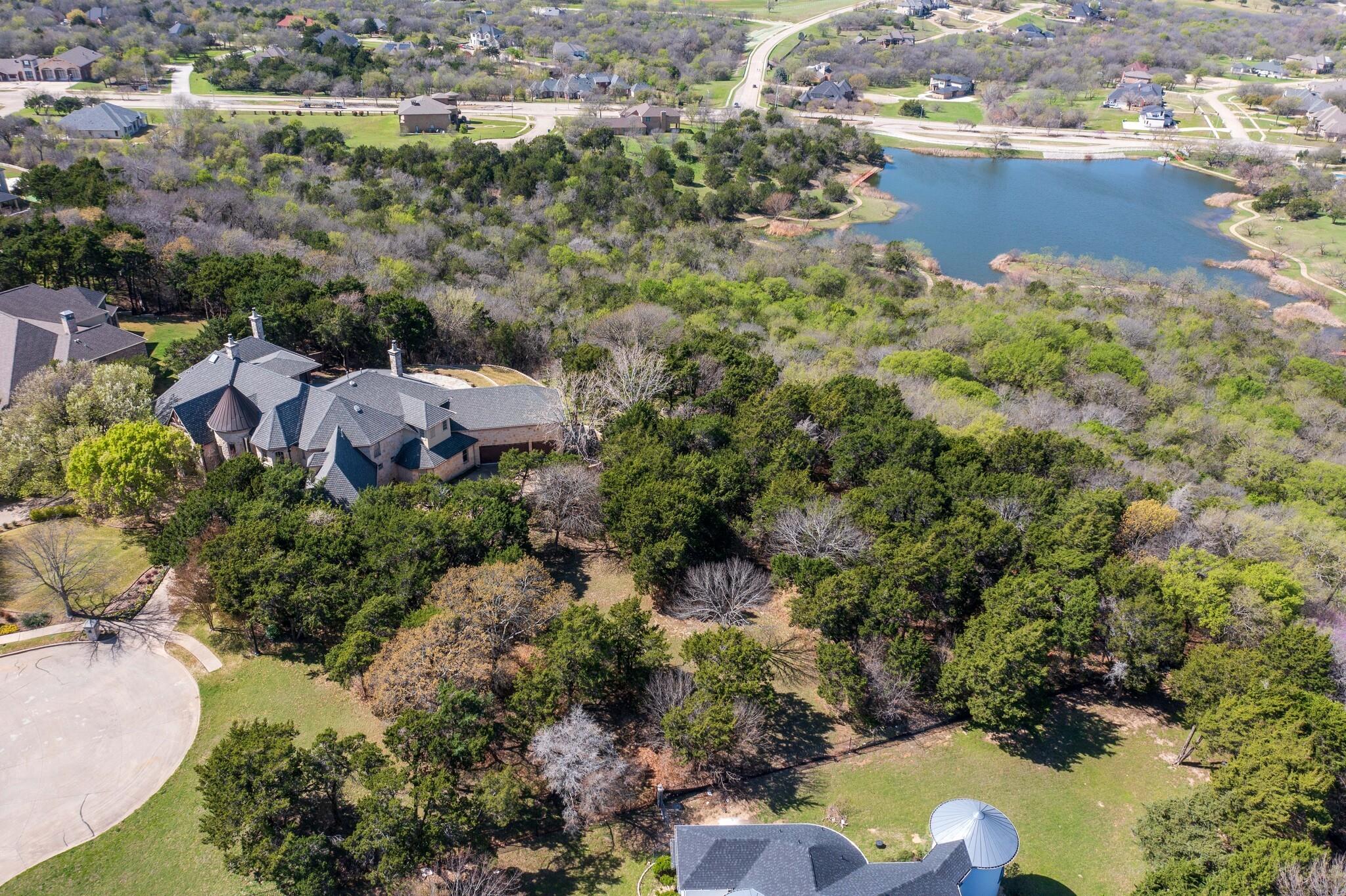 main property photo 13
