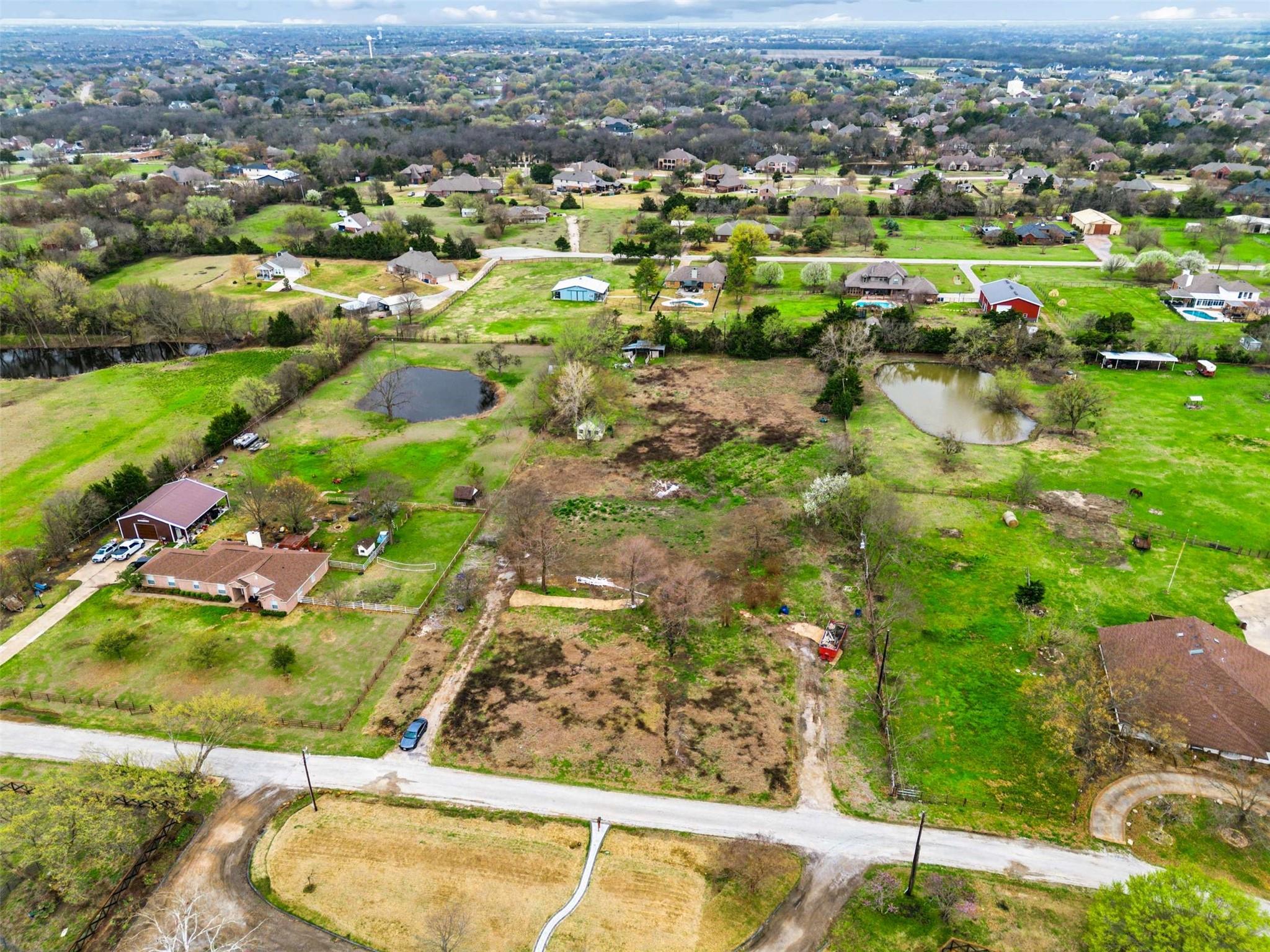 main property photo 6