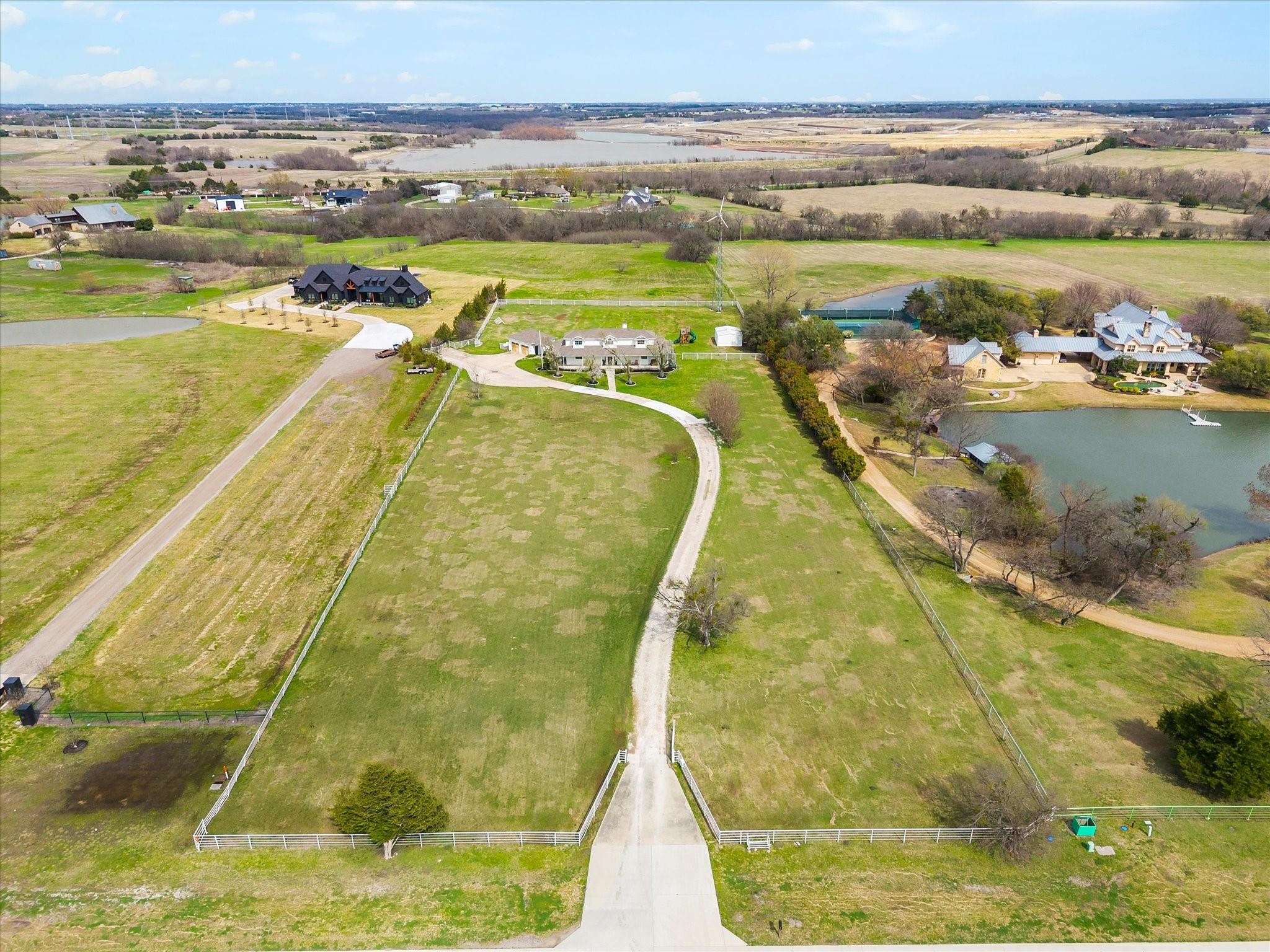 main property photo 35