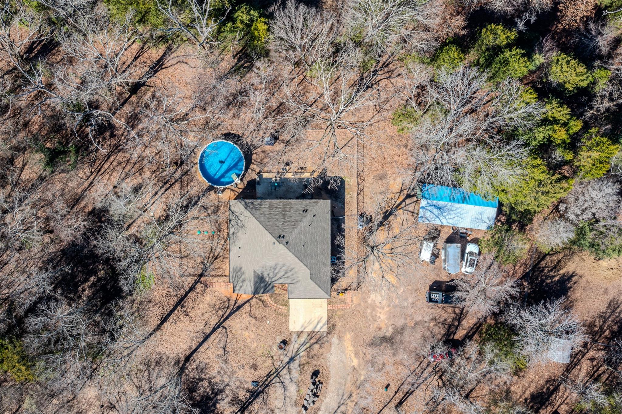 main property photo 38