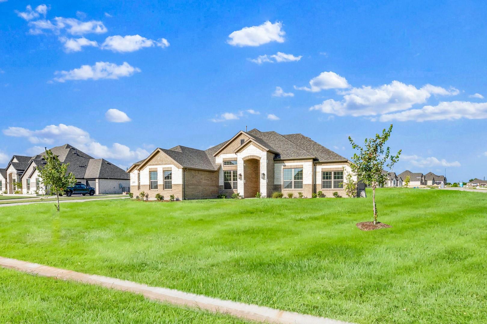 main property photo 3