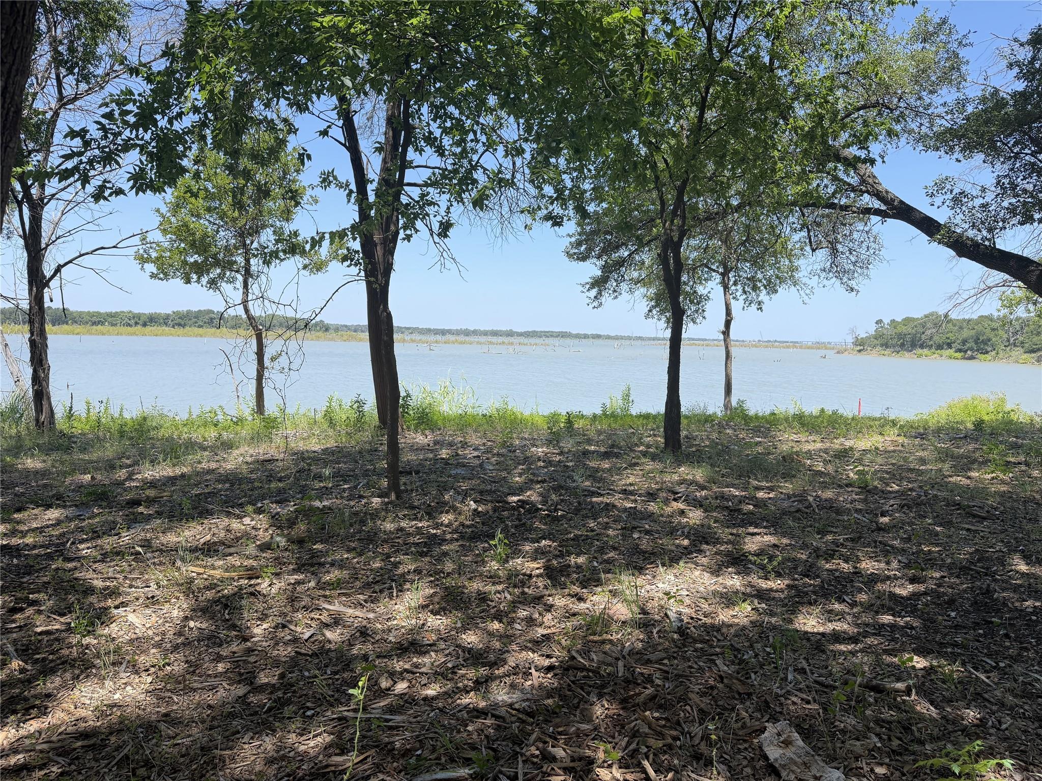 main property photo 32