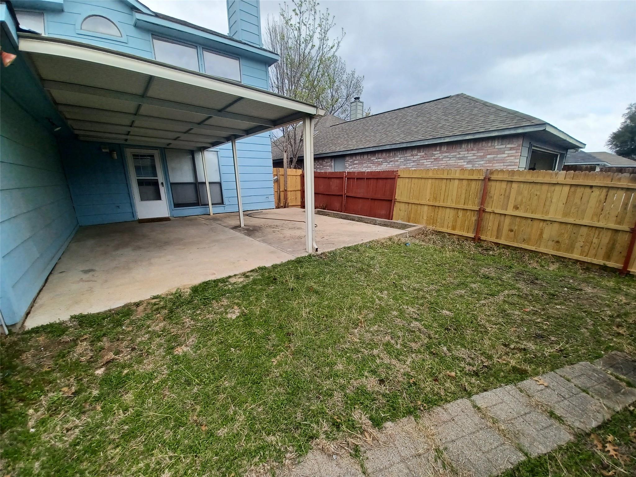 main property photo 23