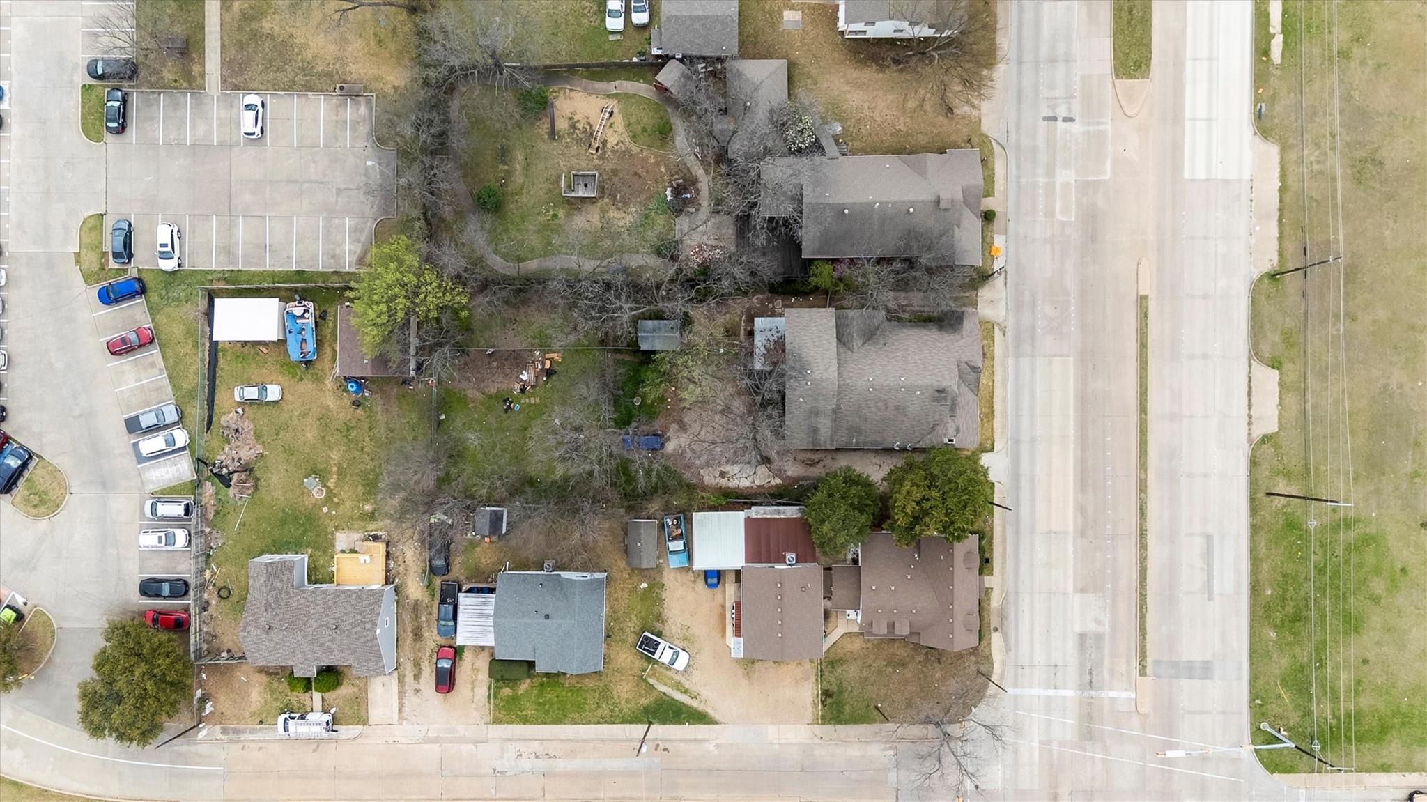 main property photo 5