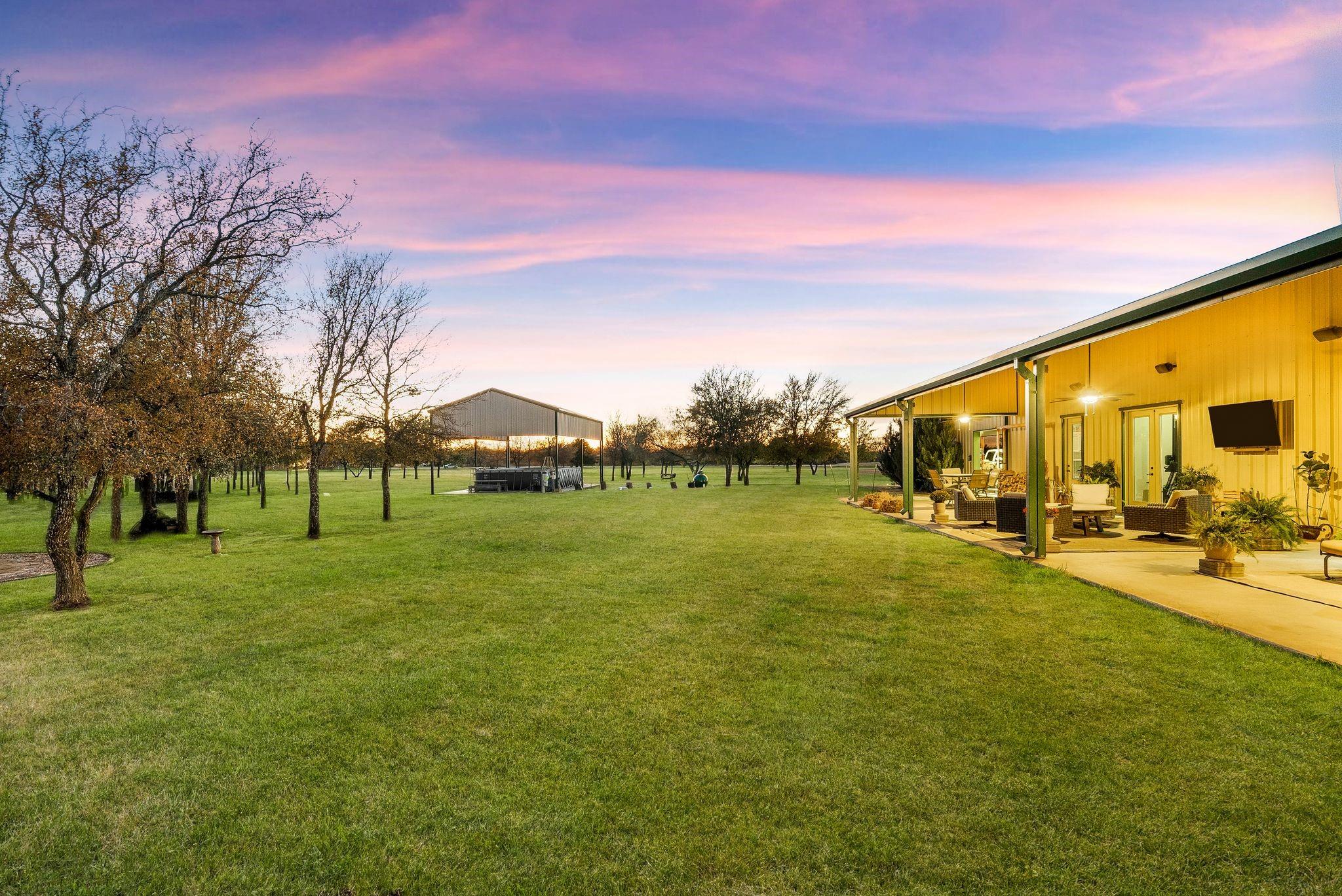 main property photo 27