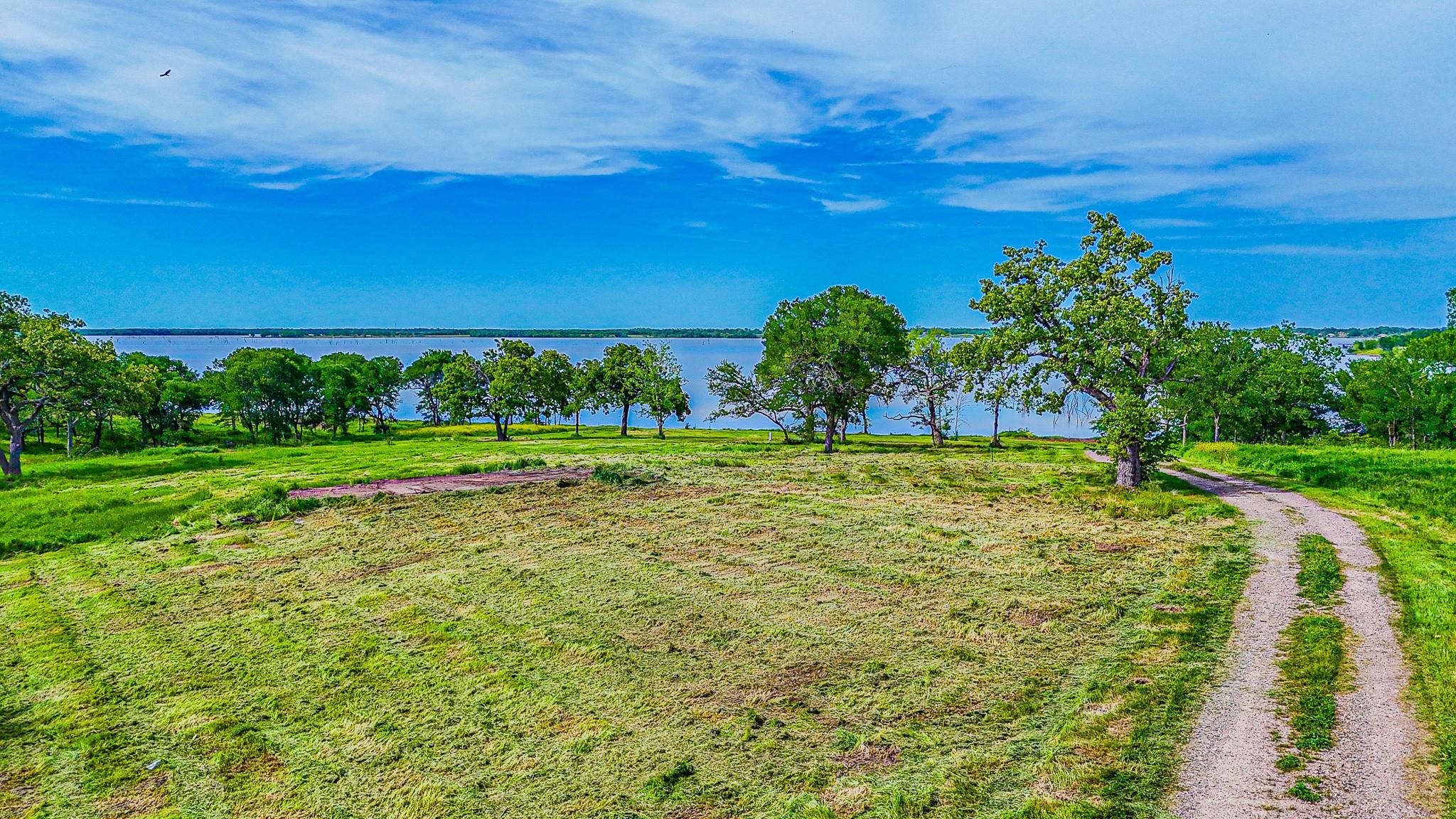 main property photo 7