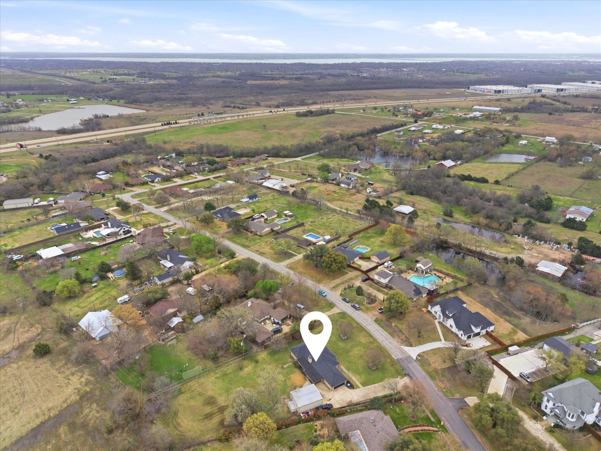 main property photo 19