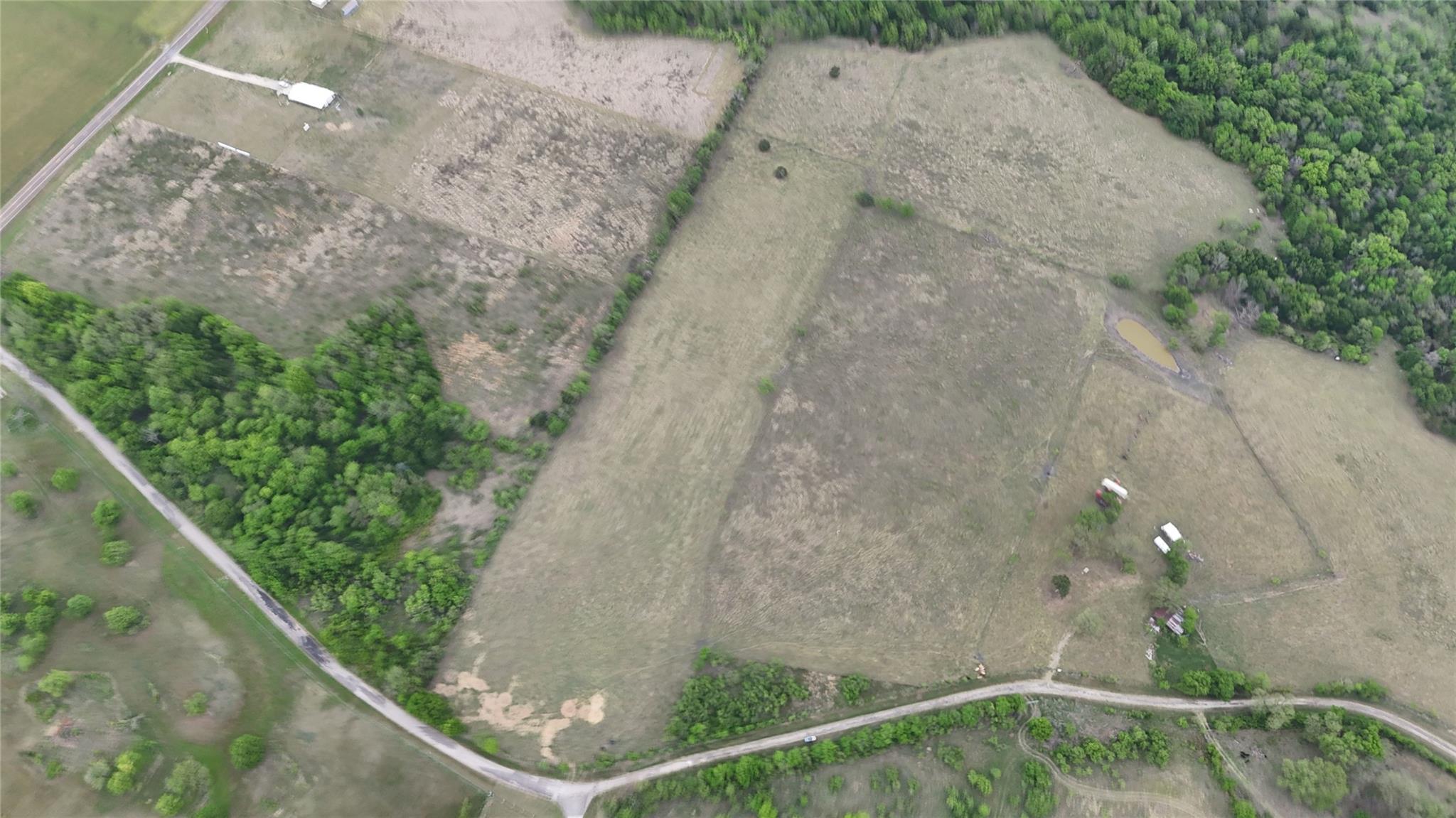 main property photo 16
