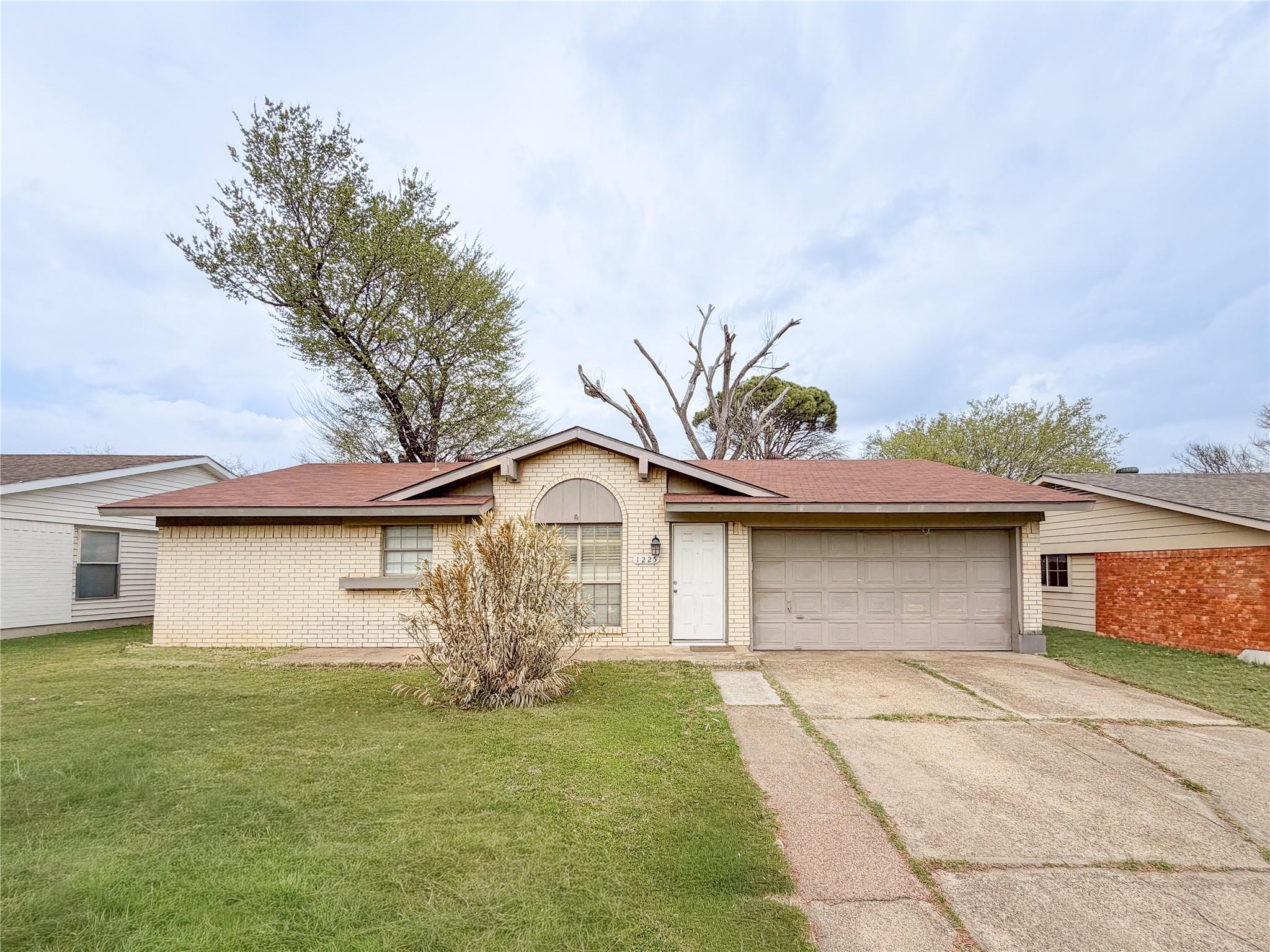 main property photo 1