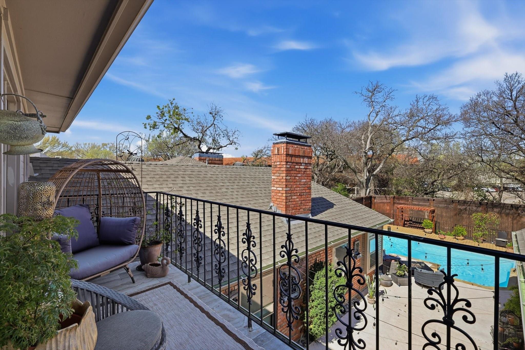 main property photo 22