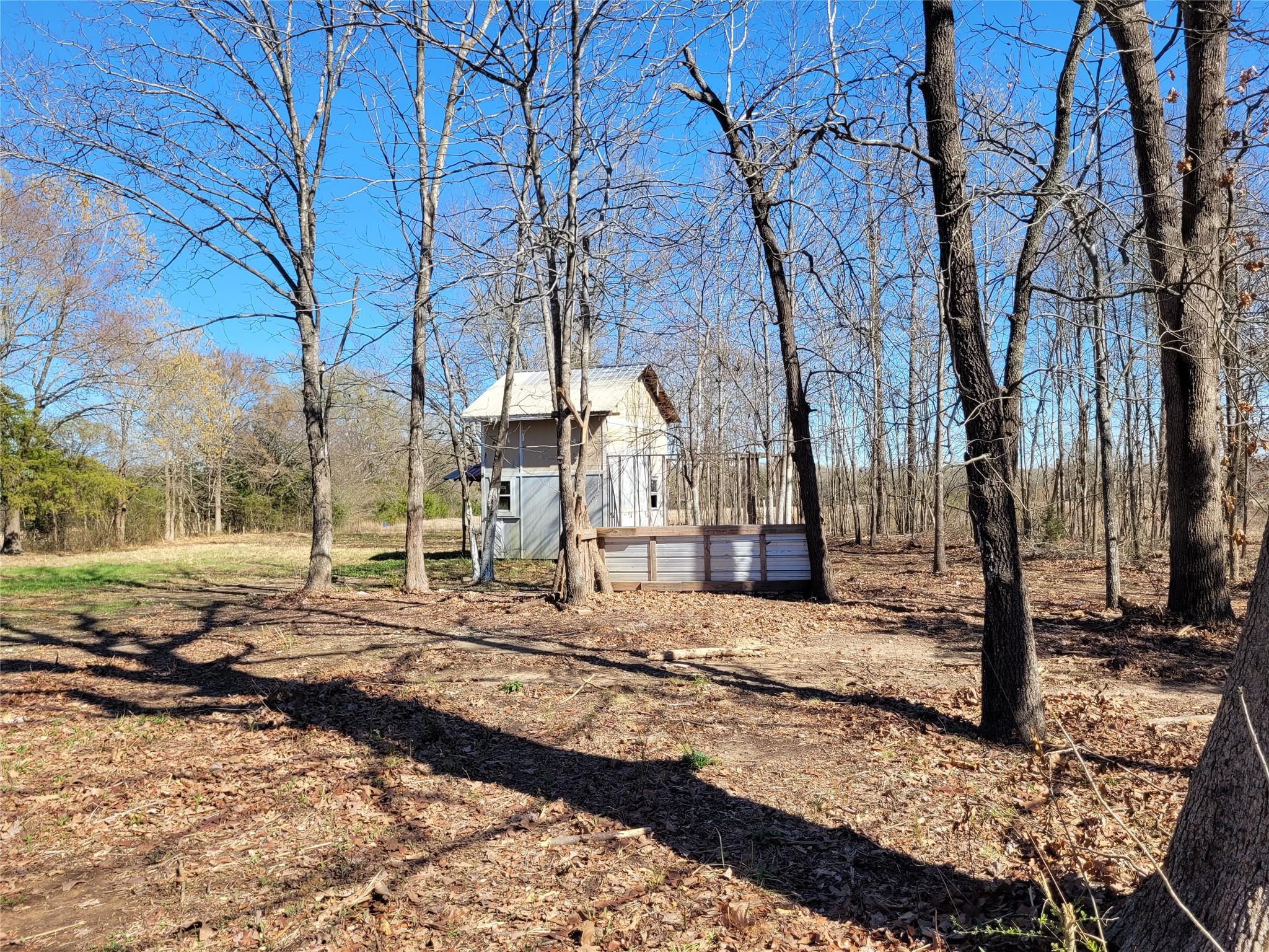 main property photo 18