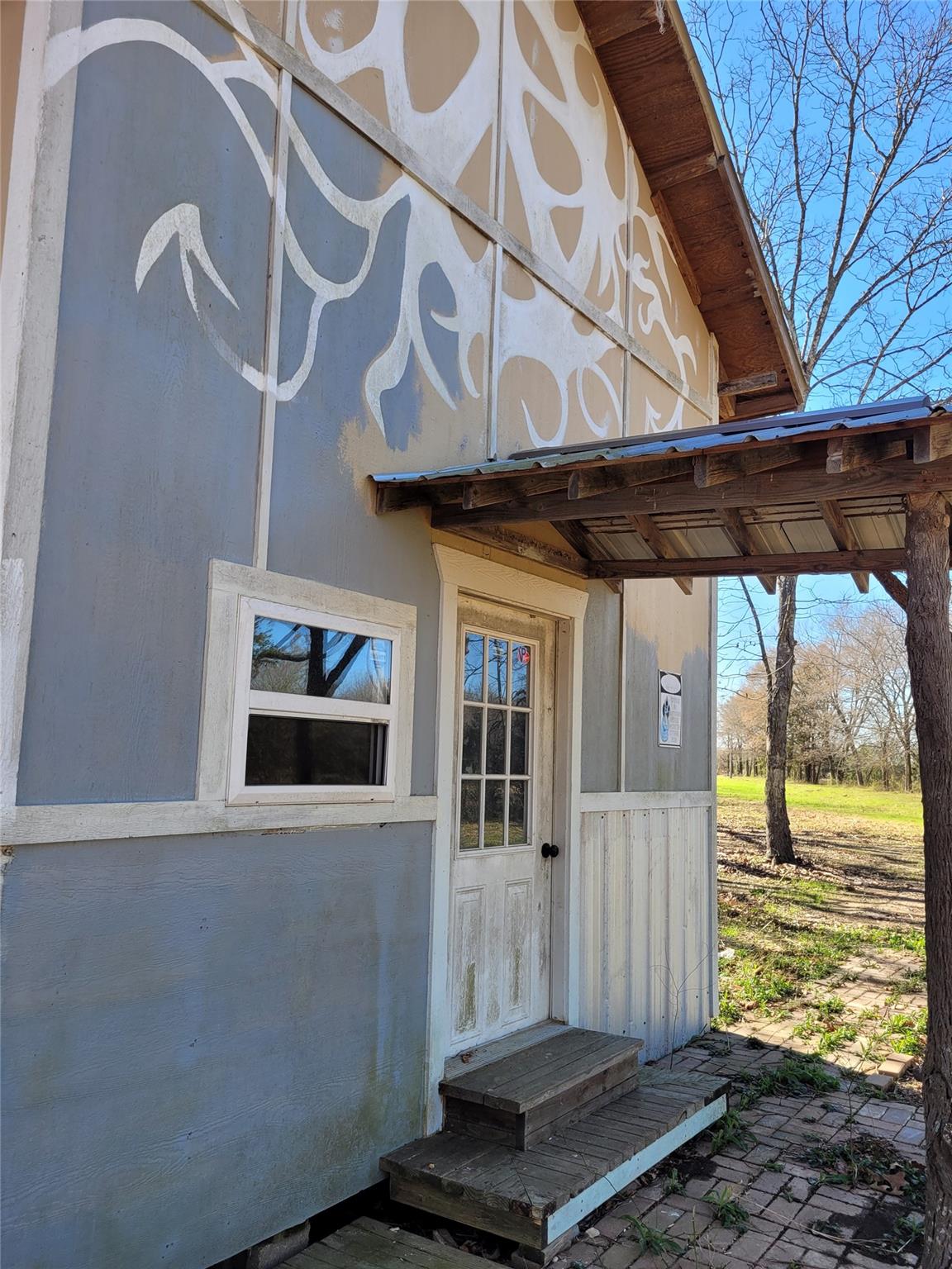 main property photo 27