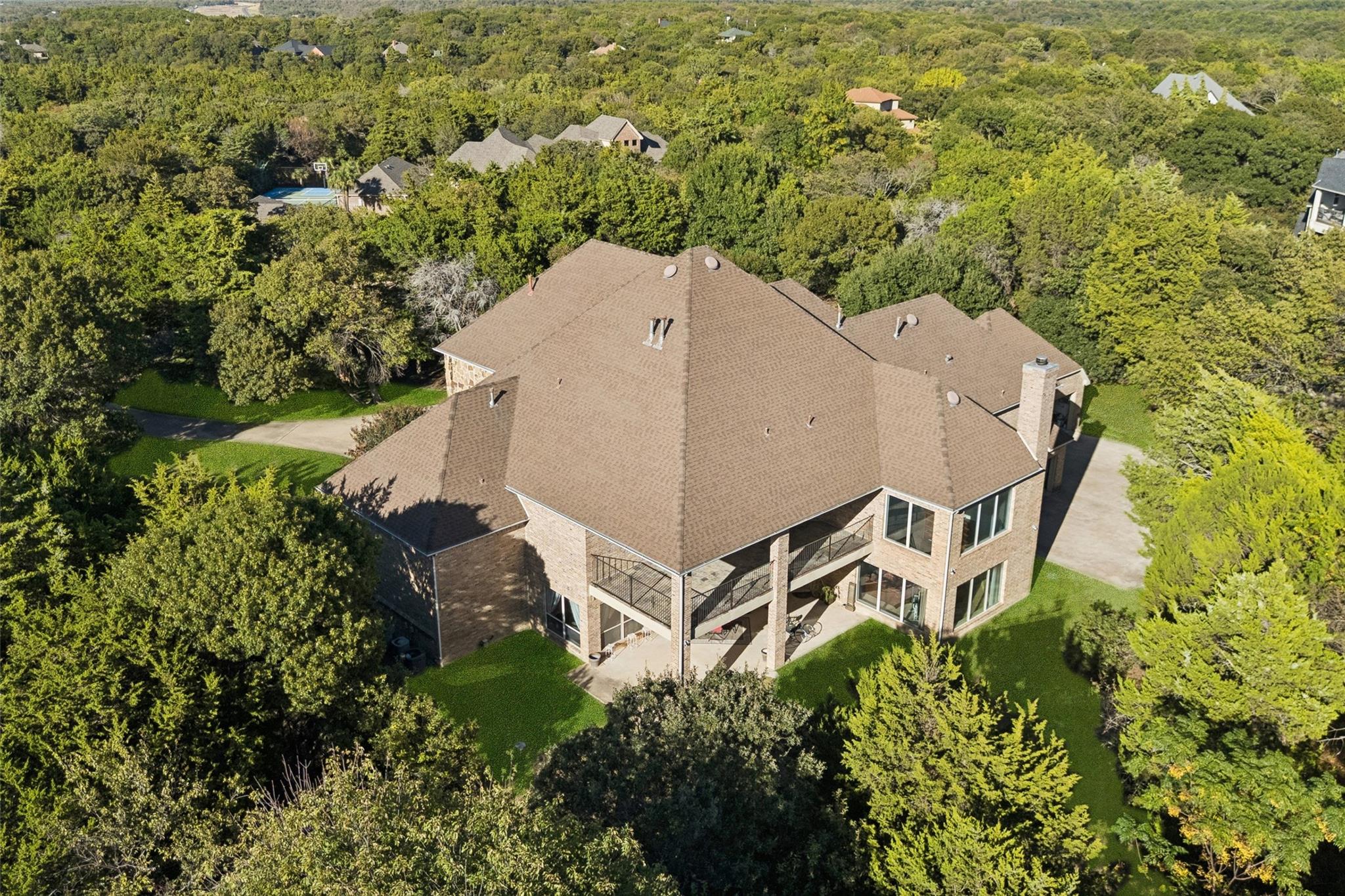main property photo 38