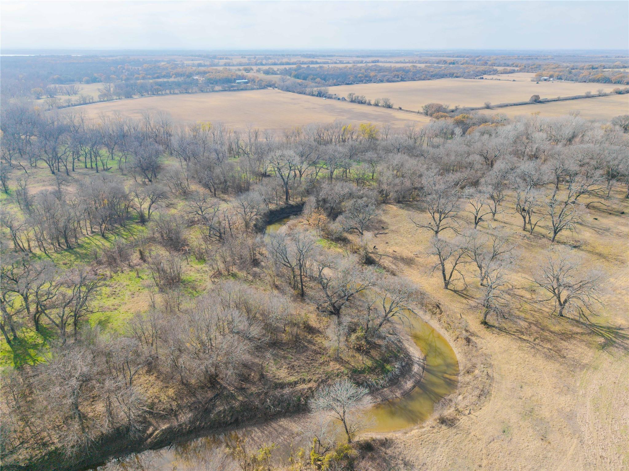 main property photo 11