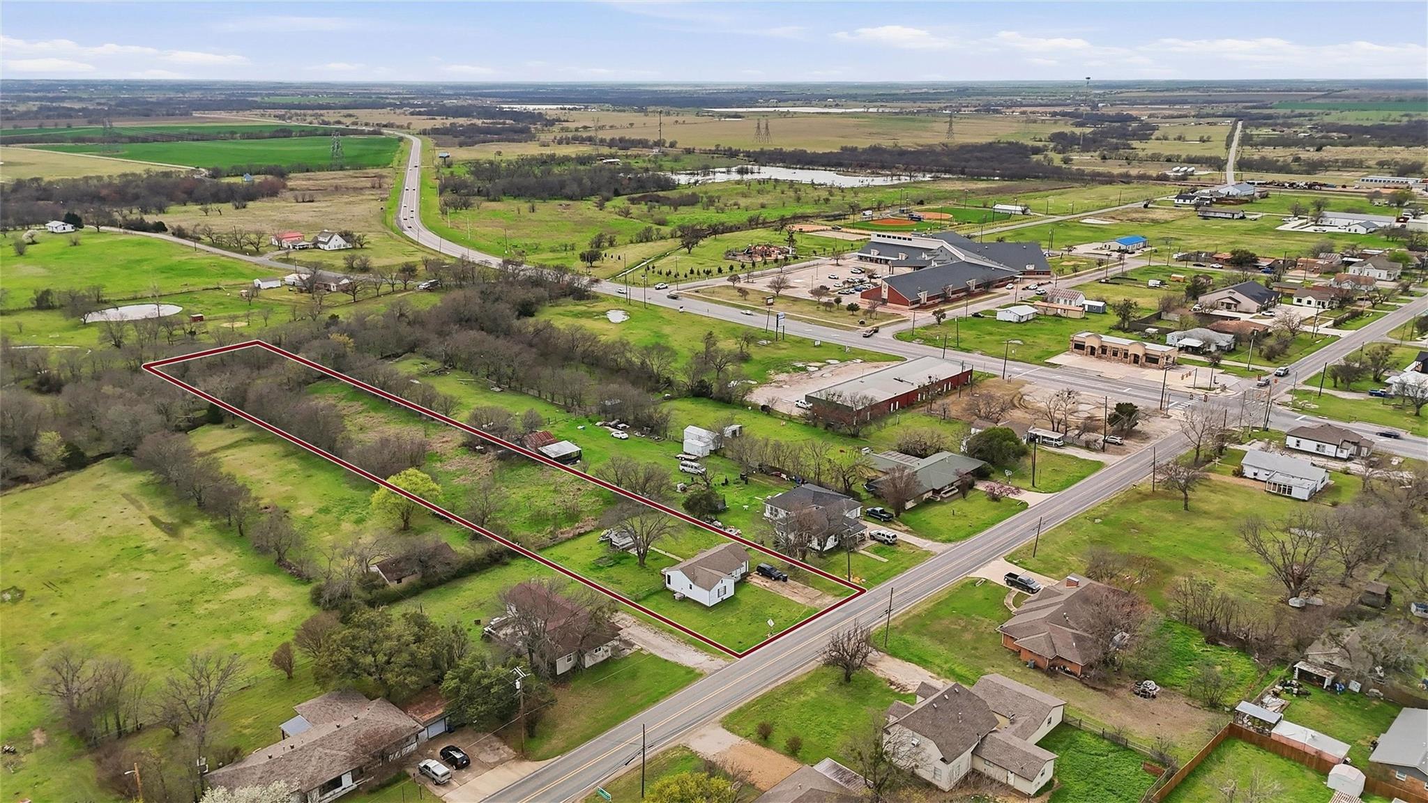 main property photo 10