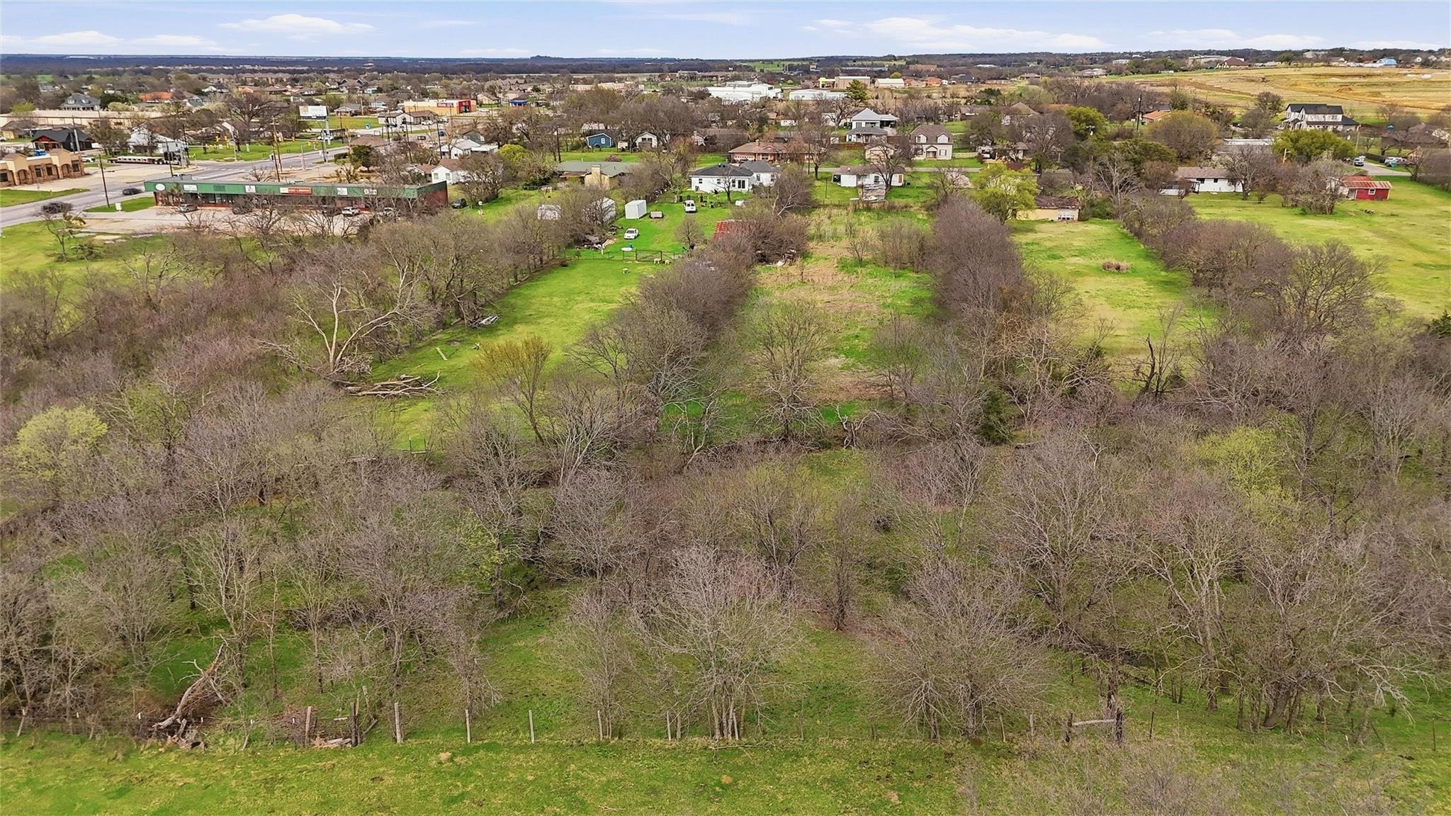 main property photo 14