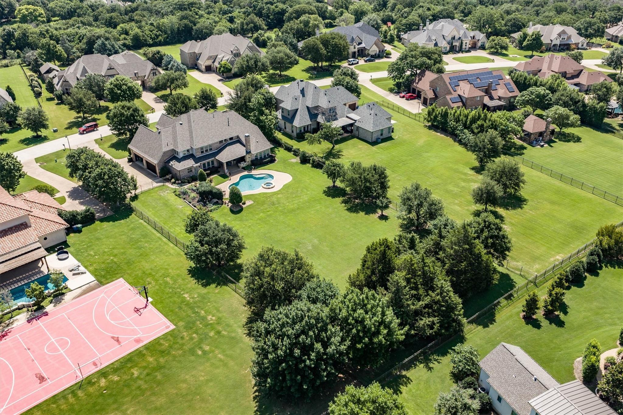 main property photo 37