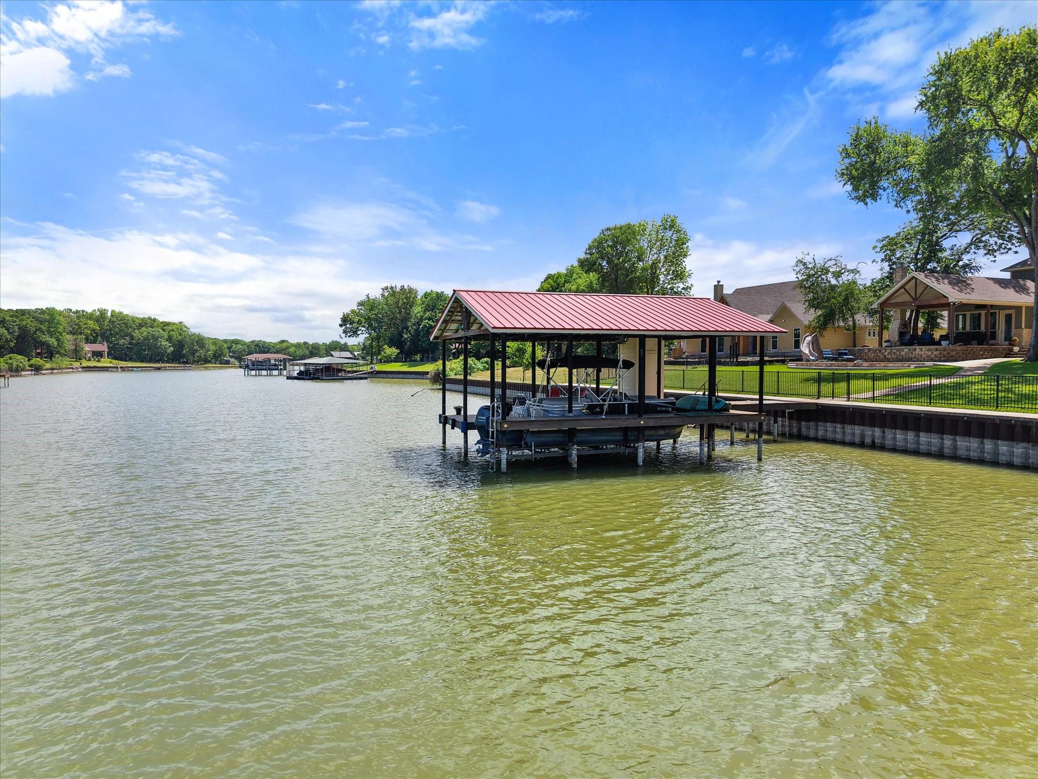 main property photo 38